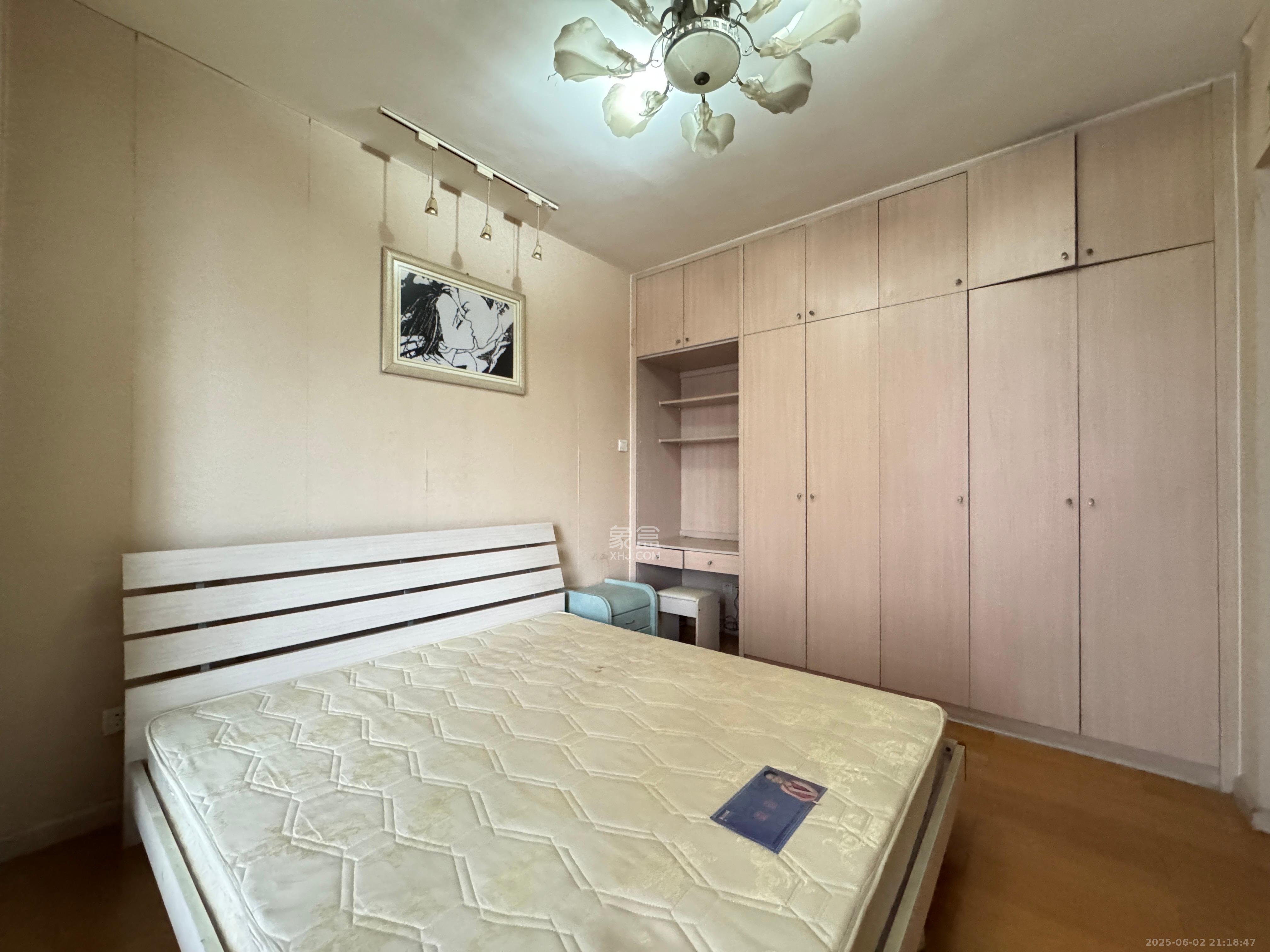 盛世美居荷园  3室1厅2卫    3000.0元/月室内图