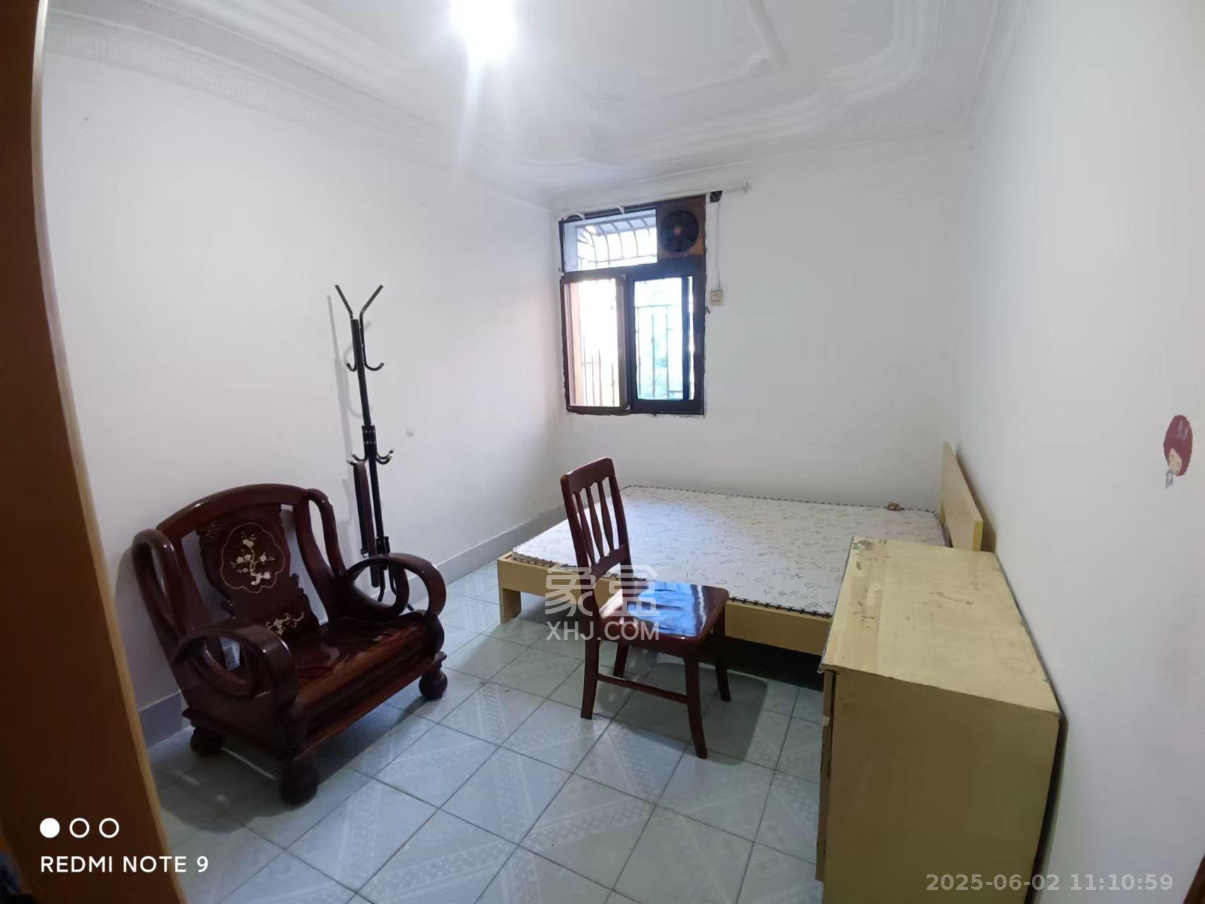 桂花路铁建宿舍 2室1厅1卫 1100.0元/月 桂花路铁建宿舍 2室1厅1卫 1100.0元/月室内图