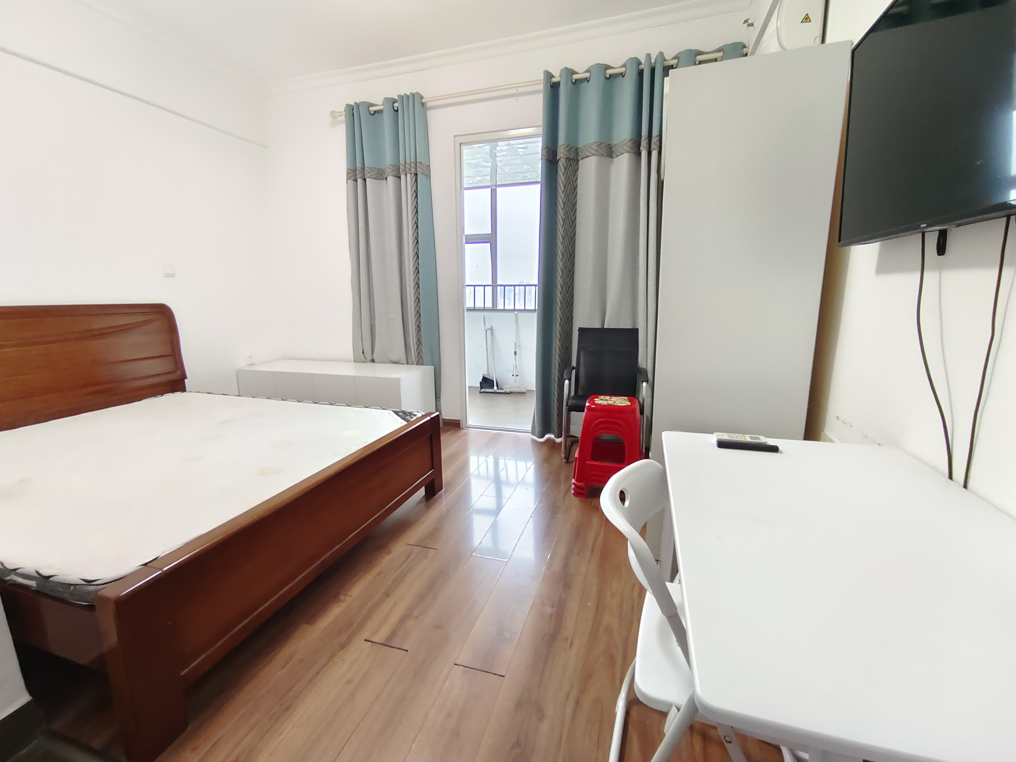 文艺复兴(未来城)  1室1厅1卫    1100.0元/月 文艺复兴(未来城)  1室1厅1卫    1100.0元/月户型图