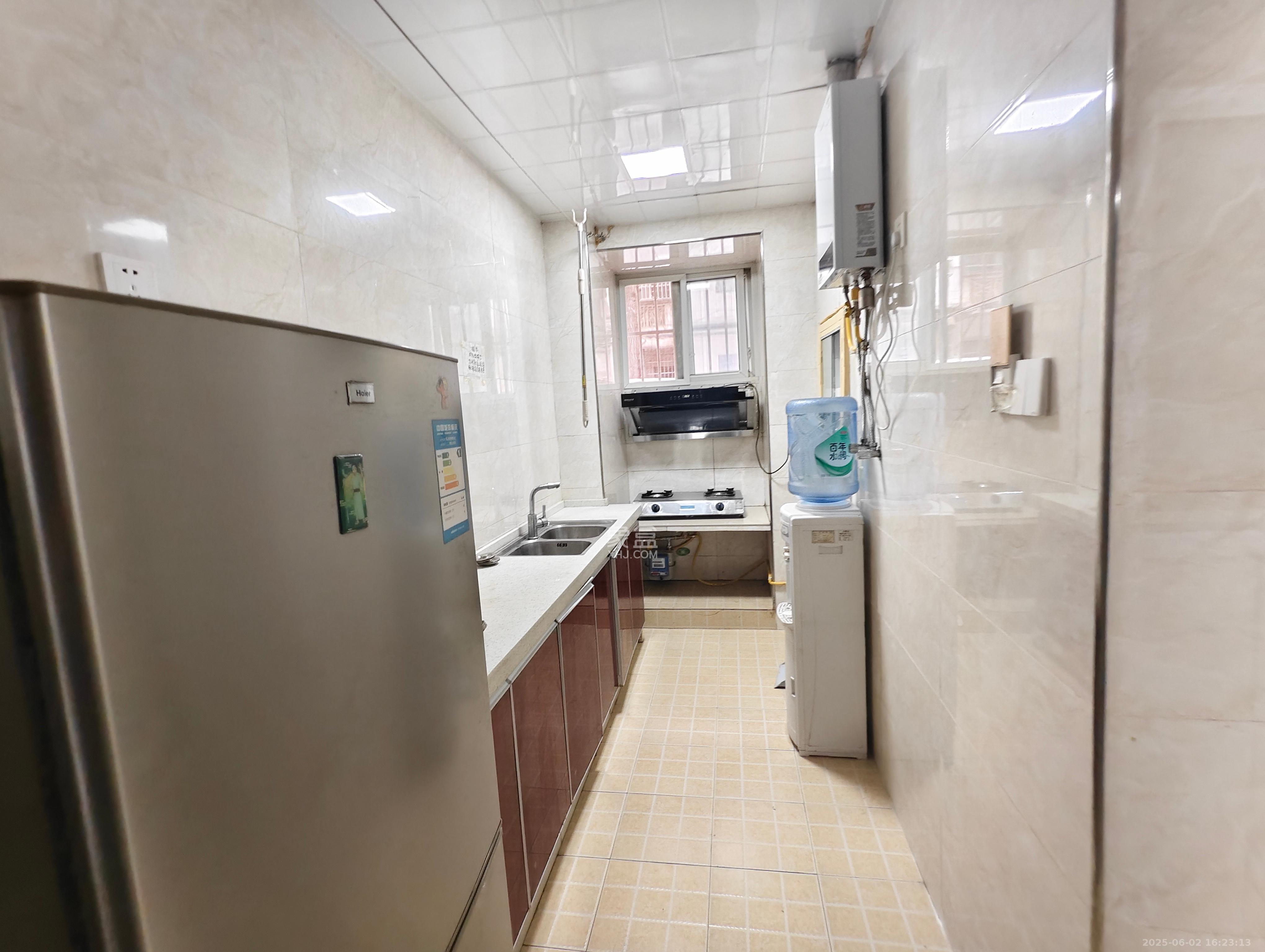 建湘新村  1室0厅1卫    1100.0元/月 建湘新村  1室0厅1卫    1100.0元/月室内图