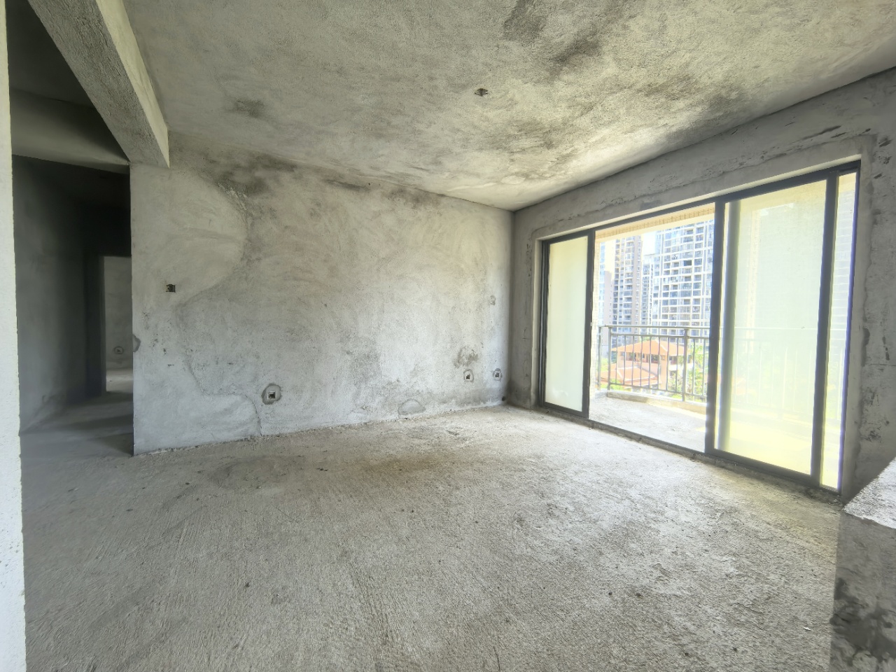 五源河公寓B区 3室2厅2卫 169.0万 五源河公寓B区 3室2厅2卫 169.0万室内图