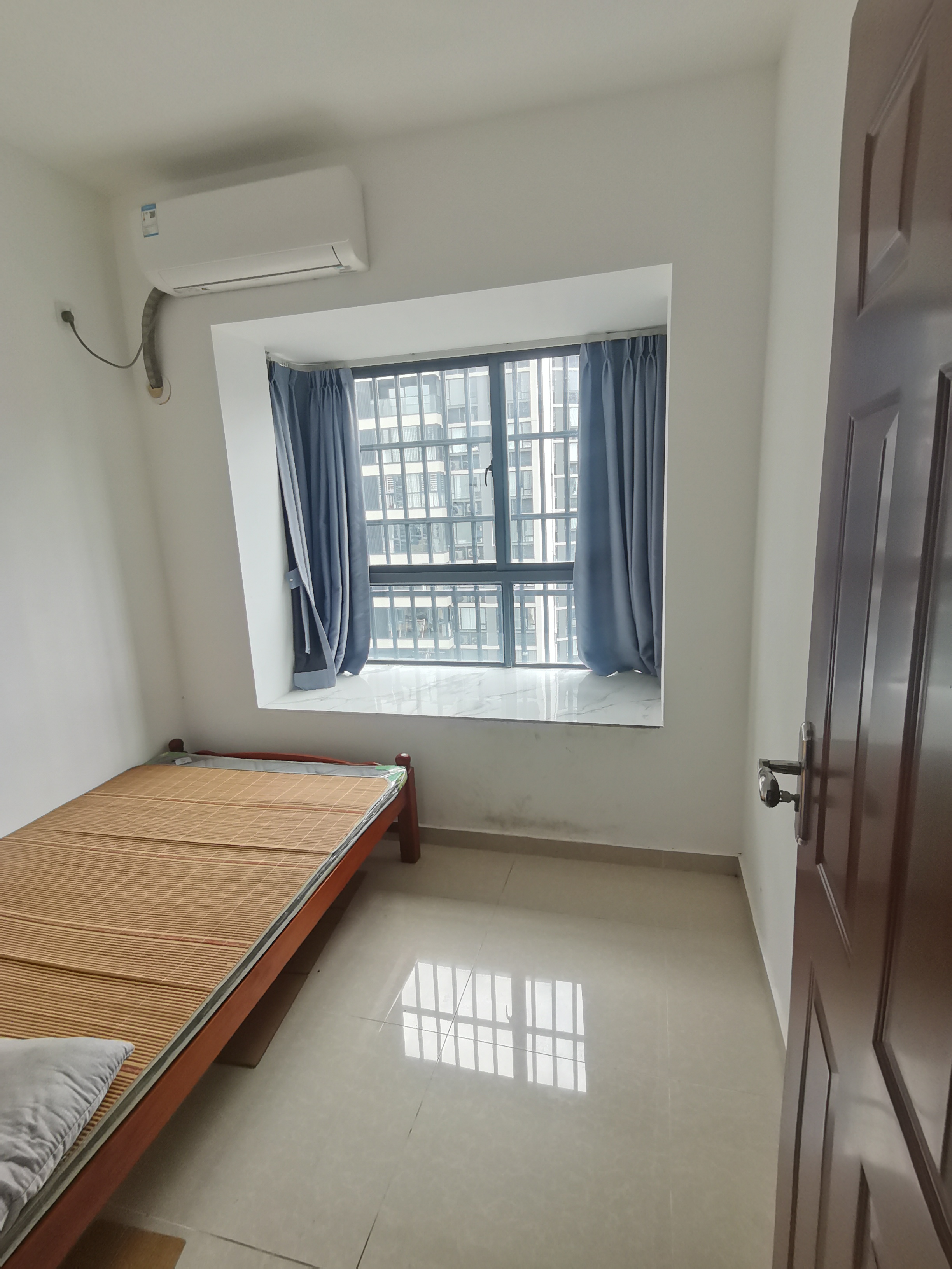 中交.博巷雅苑  3室2厅1卫    2300.0元/月室内图