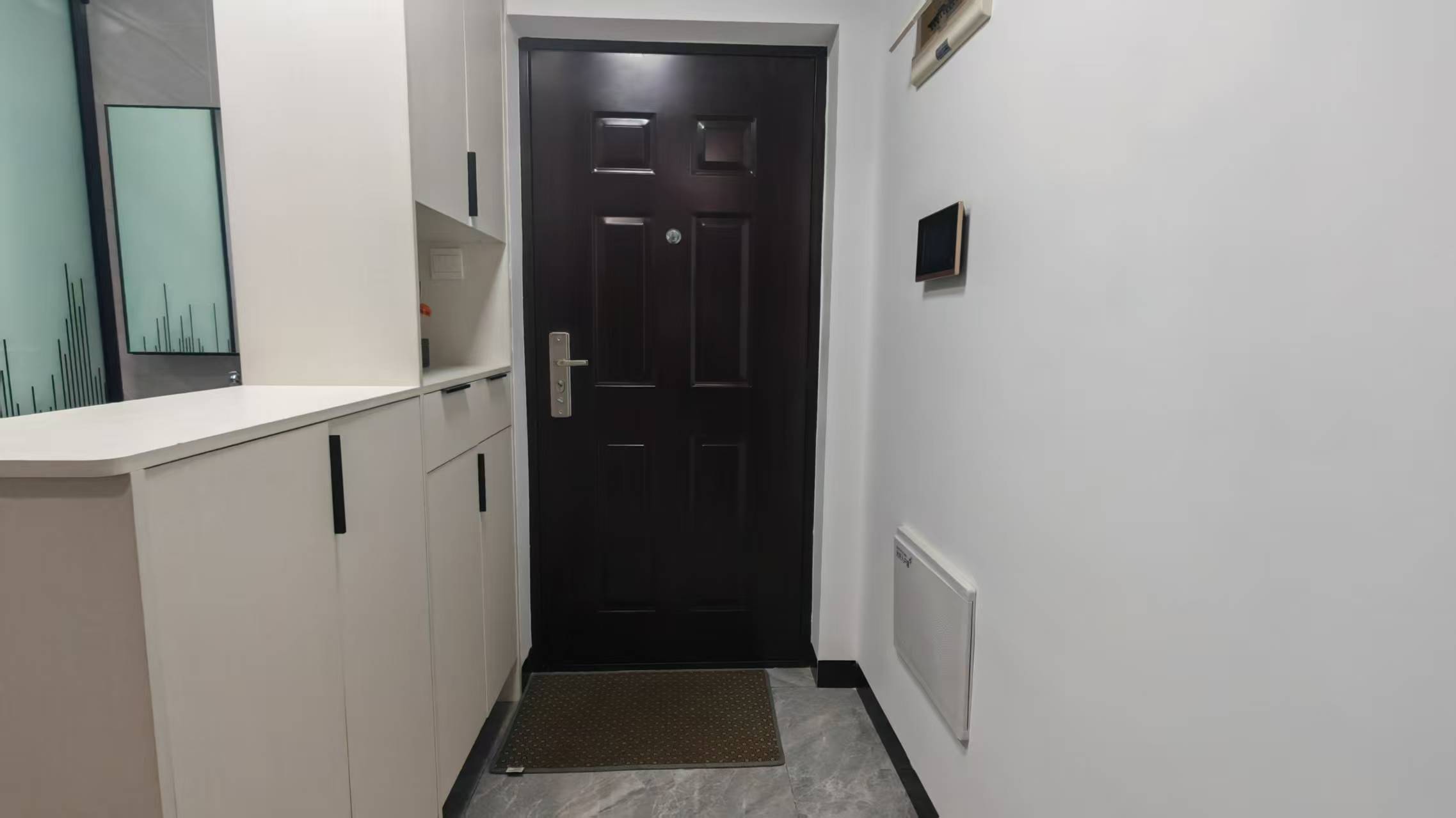 保利香槟国际  1室1厅1卫    31.8万 保利香槟国际  1室1厅1卫    31.8万室内图