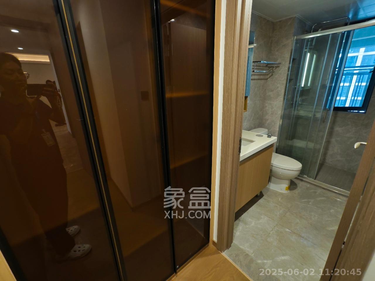 旭辉雨花郡  3室2厅2卫   4200.00元/月室内图