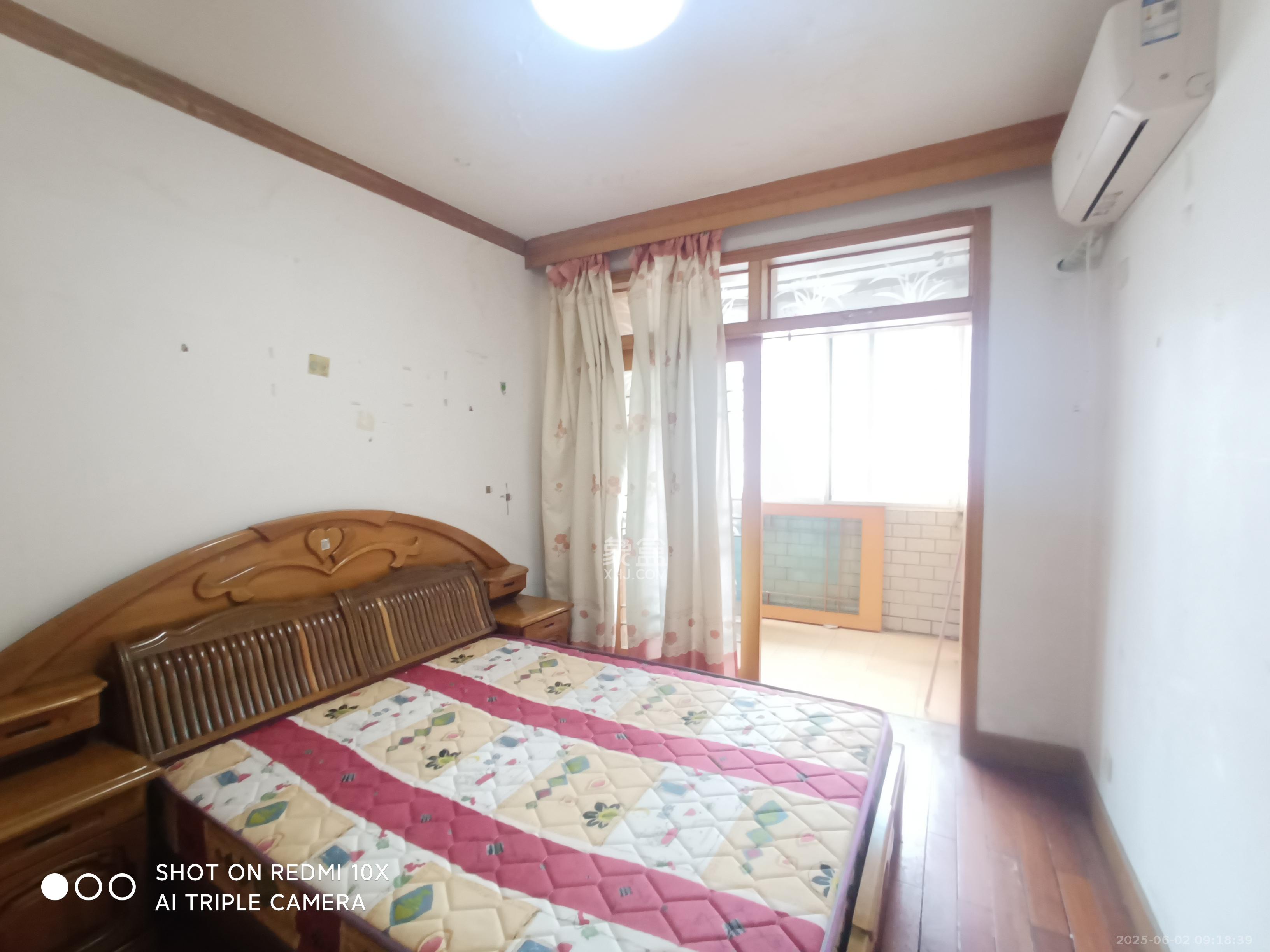 海华锦园  3室1厅1卫    1800.0元/月室内图