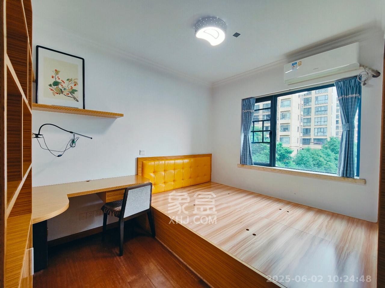 中建芙蓉嘉苑  3室2厅2卫   2600.00元/月室内图