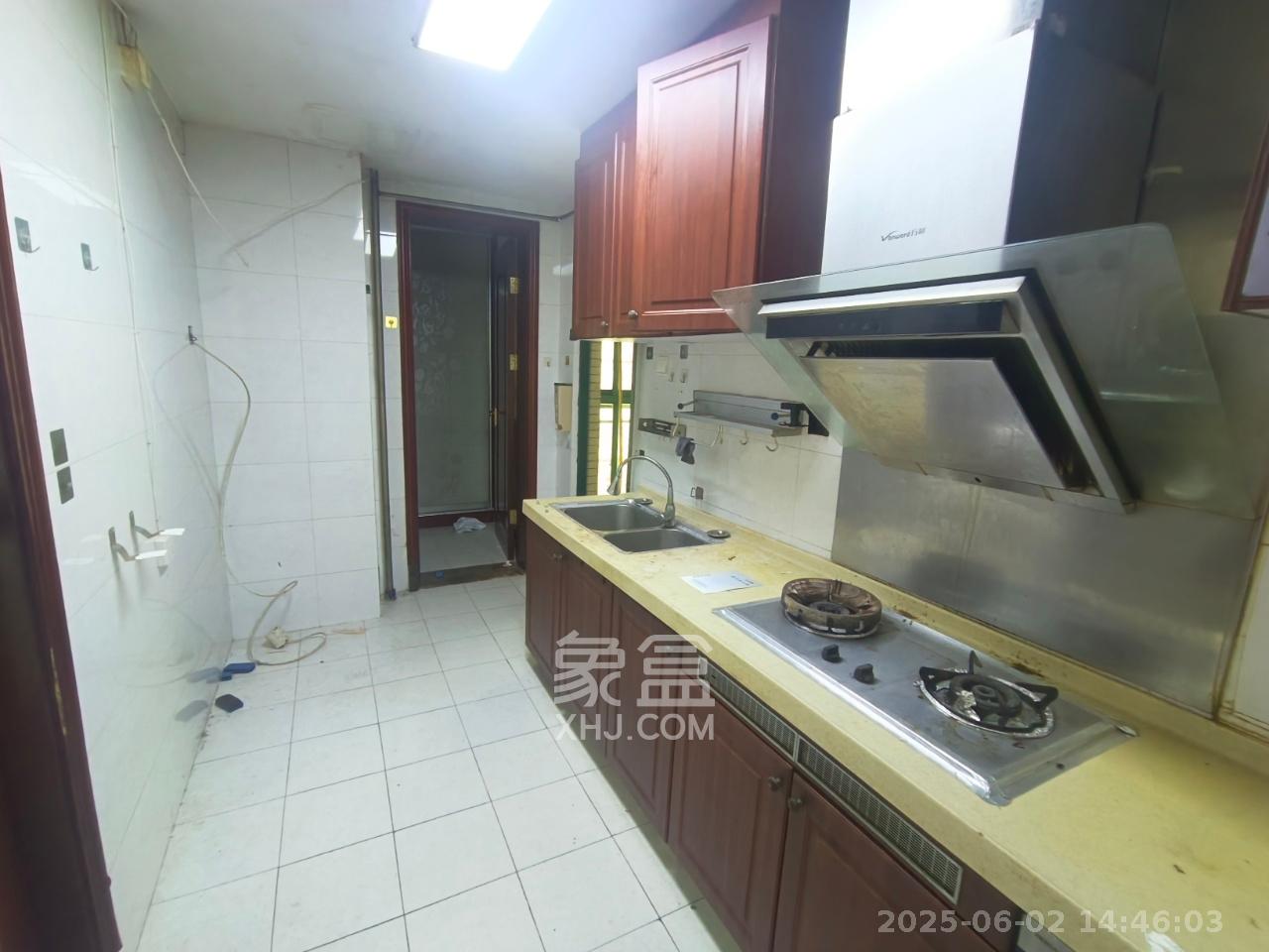 恒大城 4室2厅2卫 3000.0元/月 恒大城 4室2厅2卫 3000.0元/月室内图