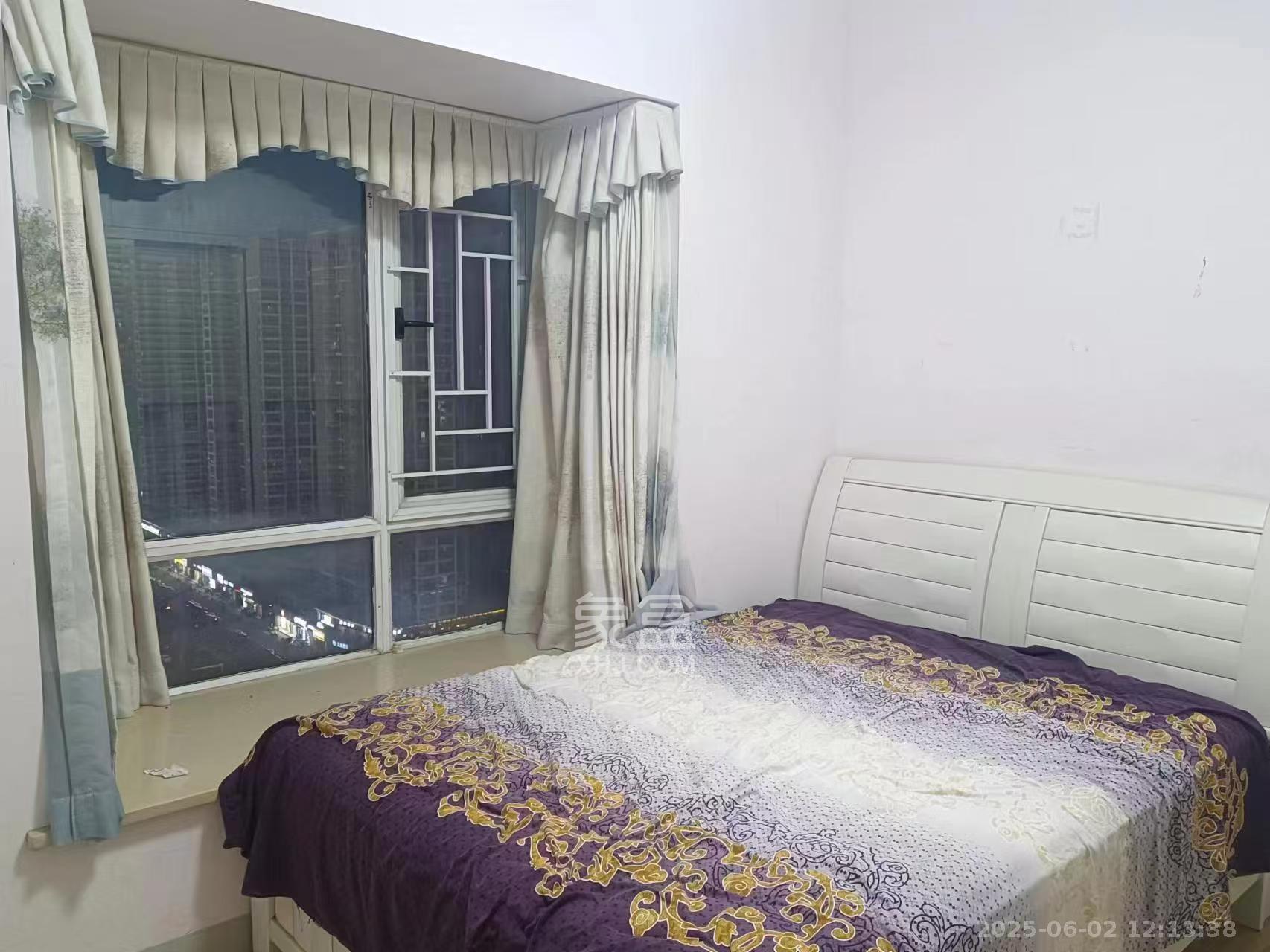 新蕾品阁居 4室2厅2卫 1900.0元/月 新蕾品阁居 4室2厅2卫 1900.0元/月室内图