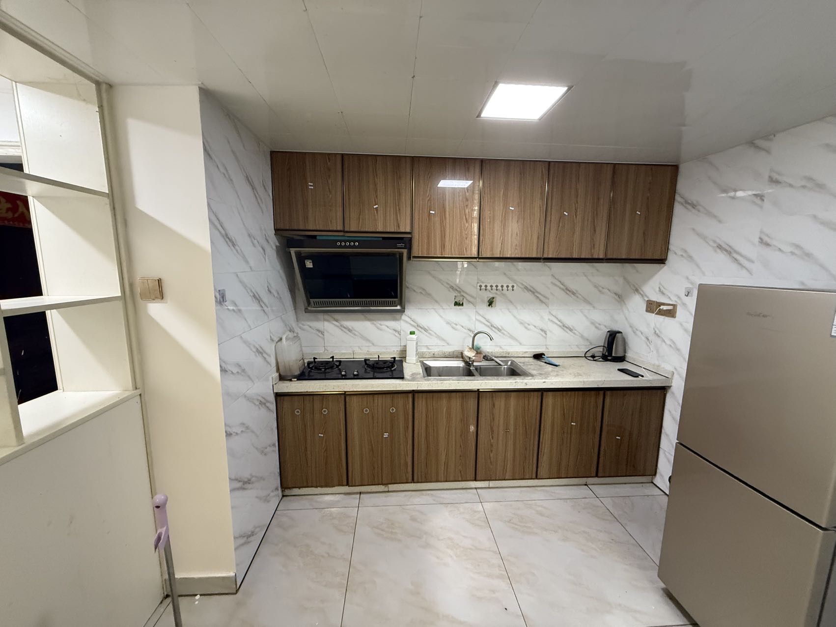 汇宇金城 2室2厅1卫 2200.0元/月 汇宇金城 2室2厅1卫 2200.0元/月室内图