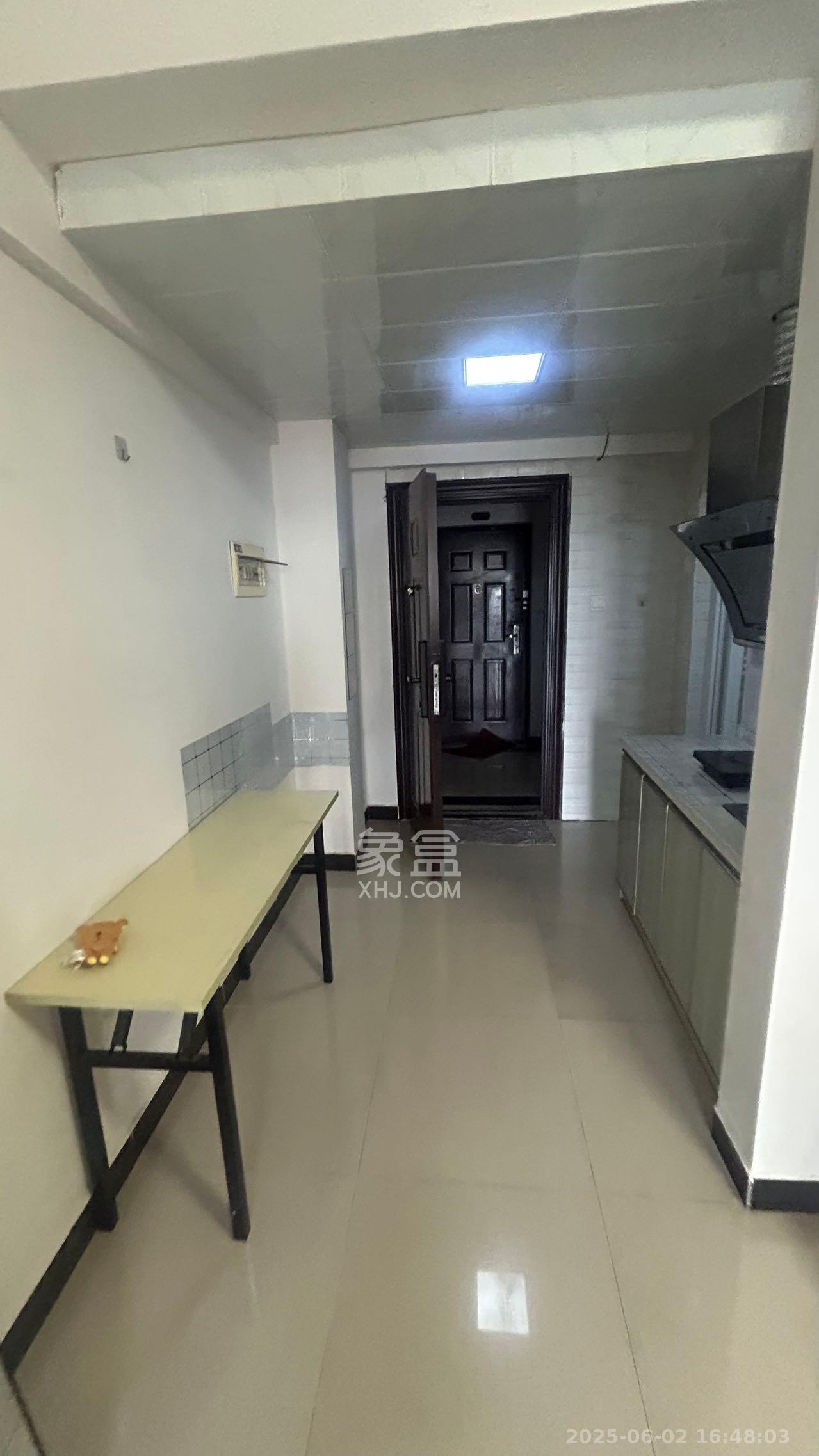 气象佳园 1室1厅1卫 1000.0元/月 气象佳园 1室1厅1卫 1000.0元/月室内图