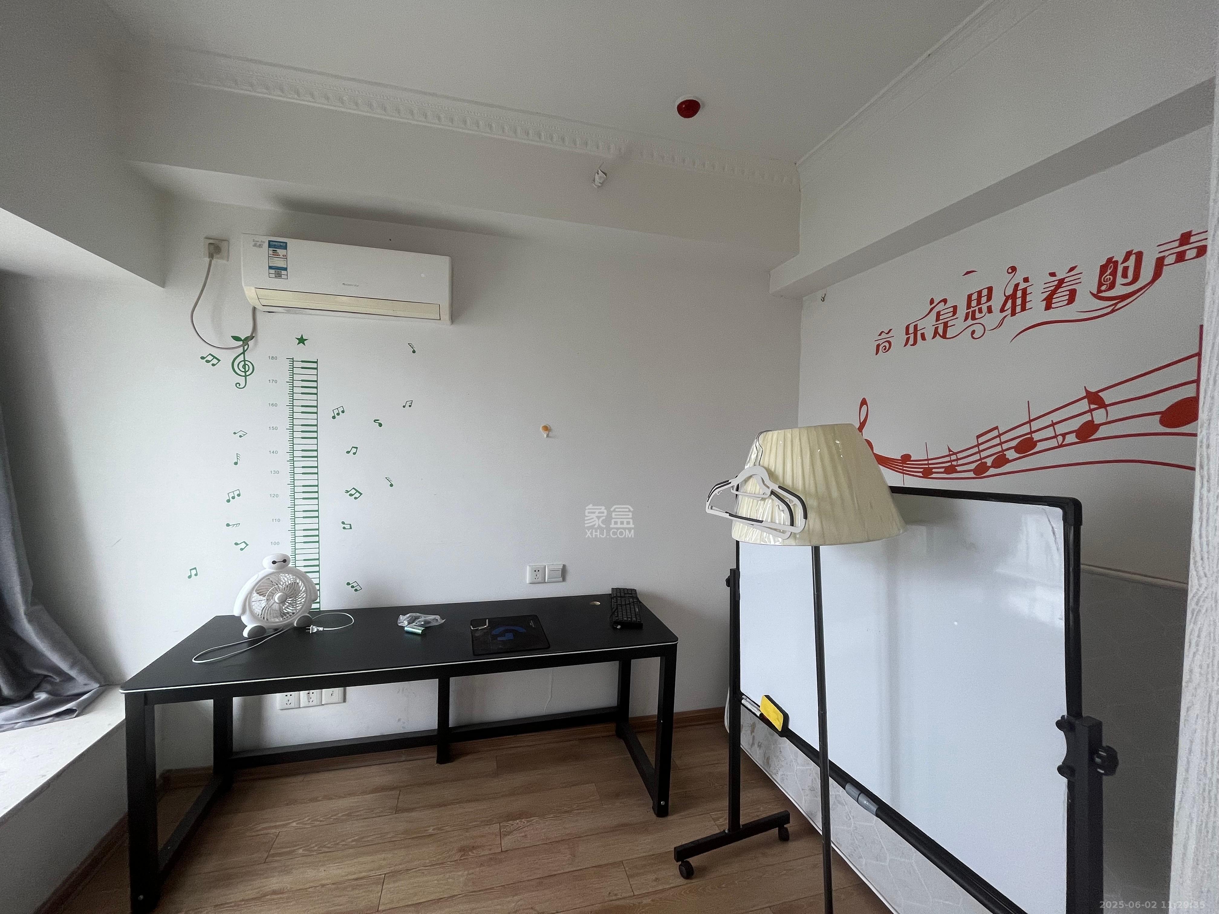 博林云栖  2室1厅1卫   2100.00元/月室内图