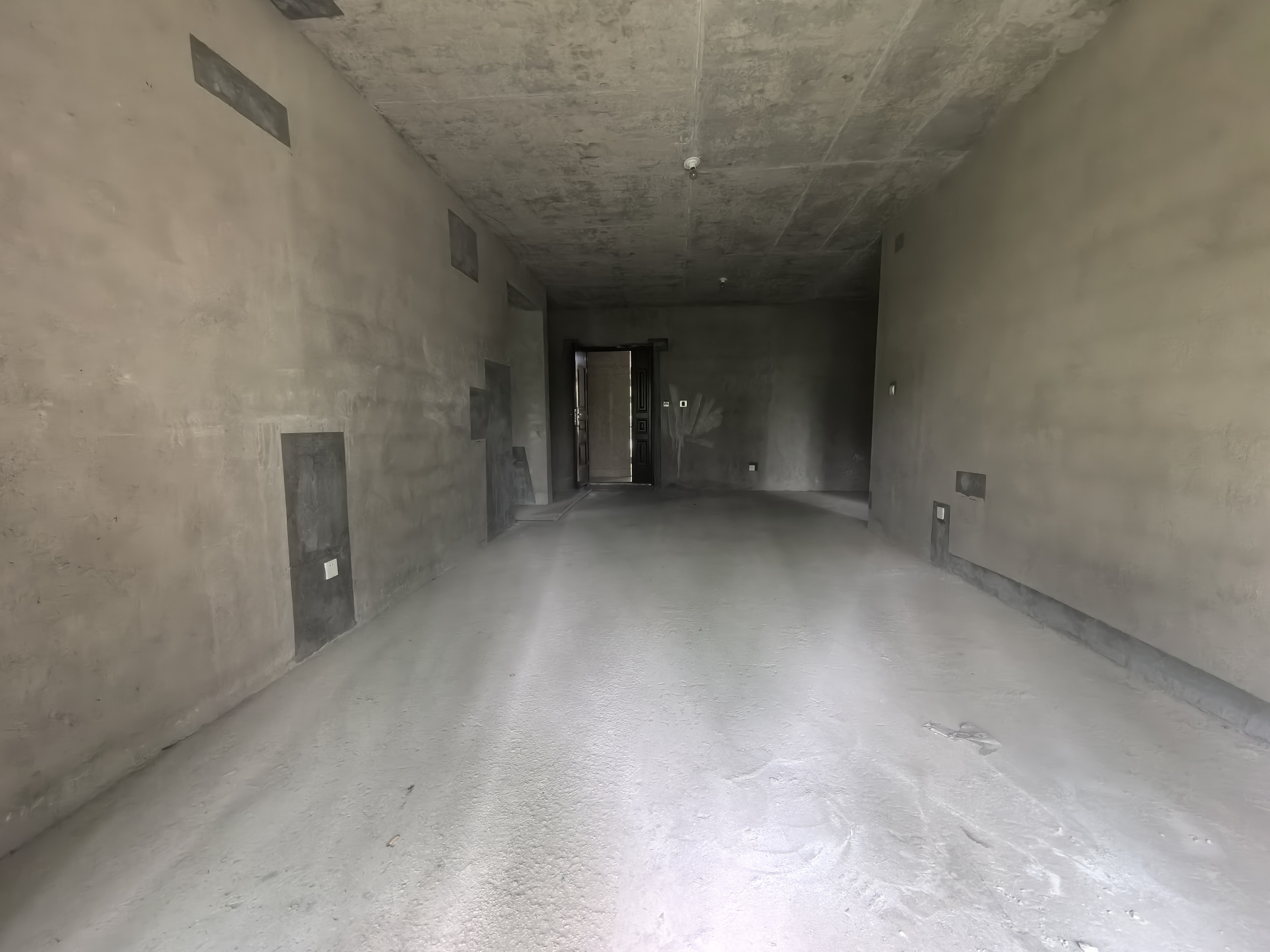 中建凤栖台  3室2厅2卫   45.80万客厅