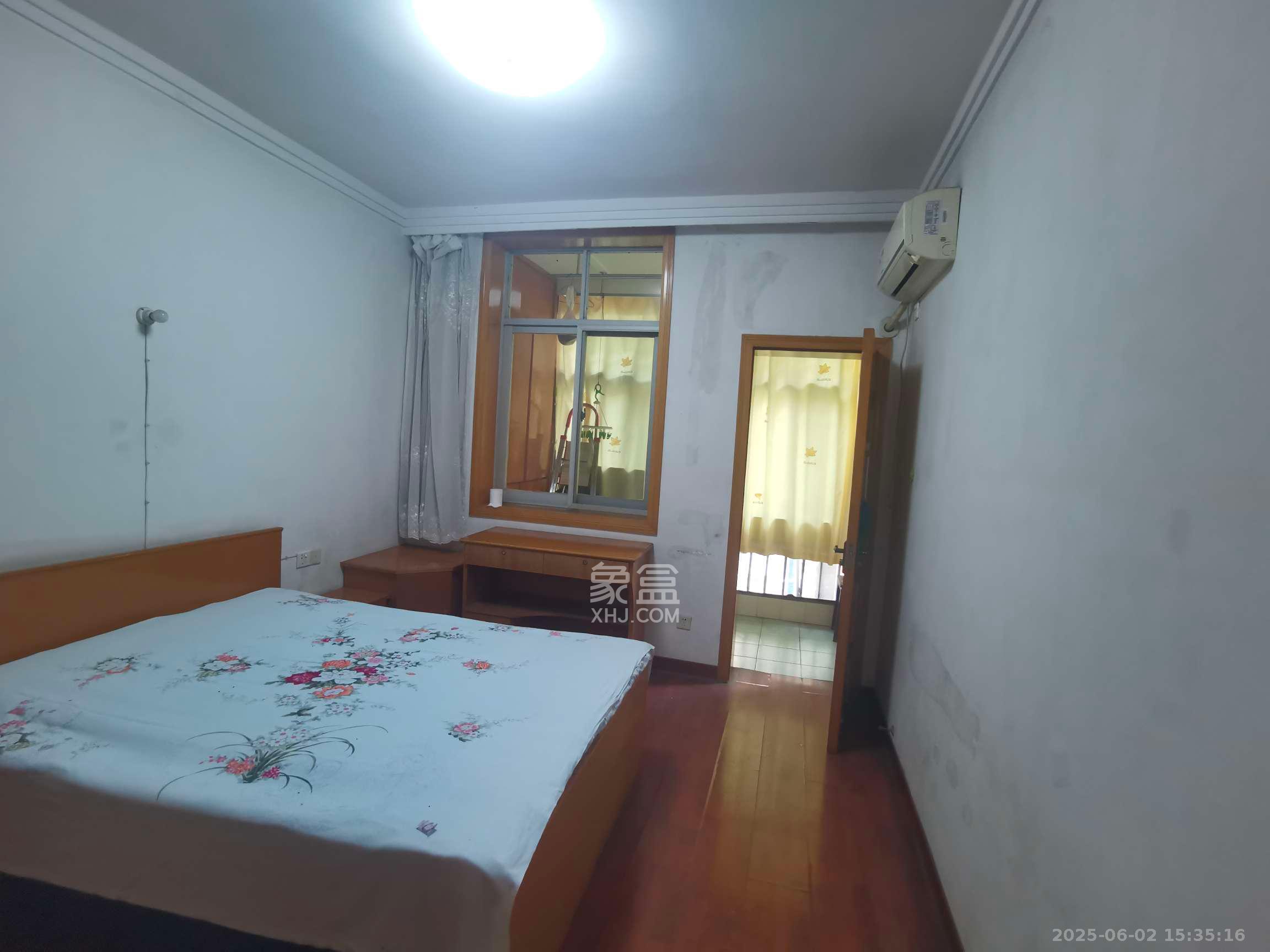 红旗区一片 3室1厅1卫 1900.0元/月 红旗区一片 3室1厅1卫 1900.0元/月室内图