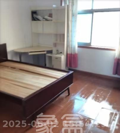 红旗商贸城  3室2厅1卫   1200.00元/月室内图