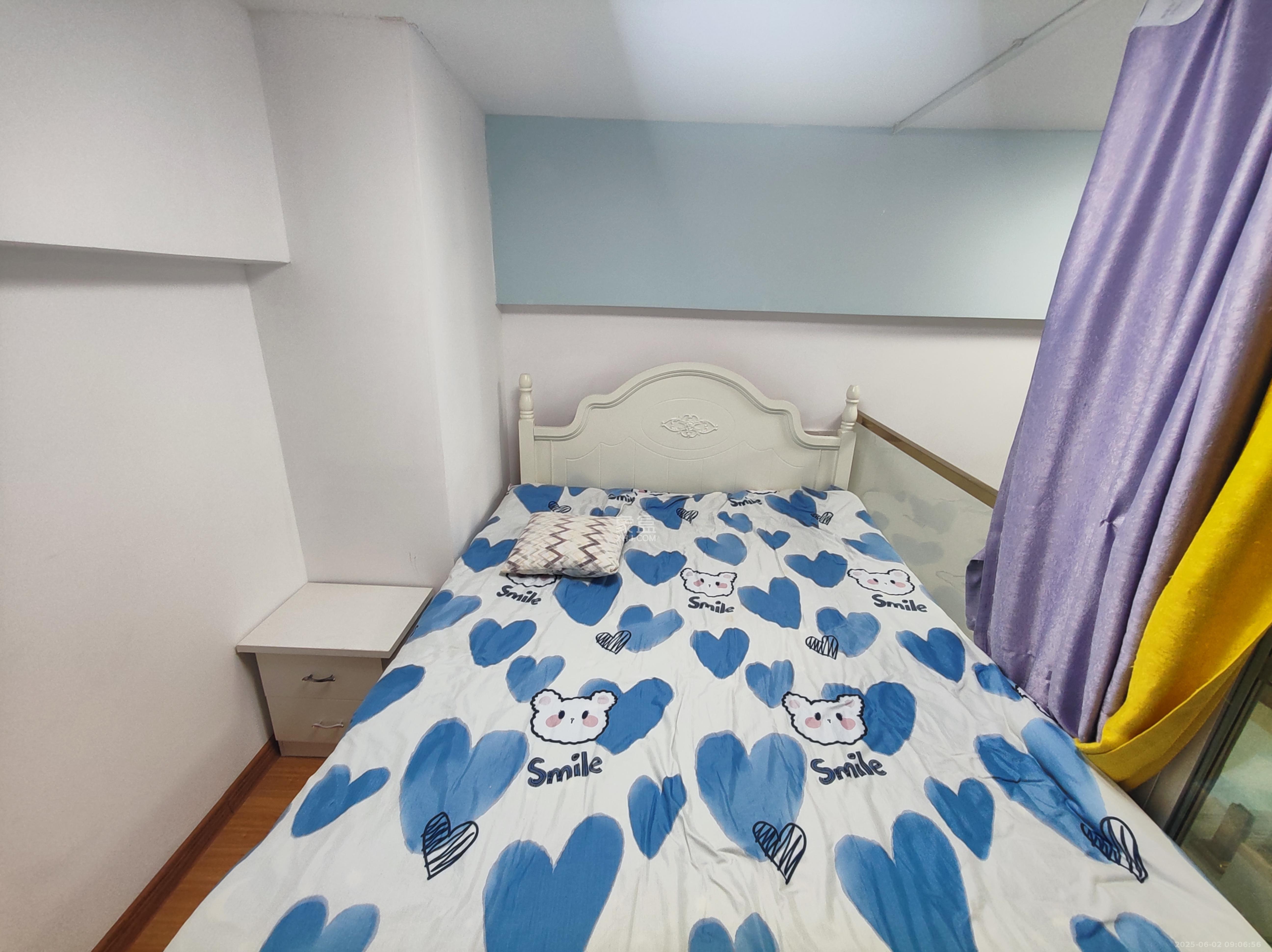 天麓轻奢国际 2室1厅1卫 1750.0元/月 天麓轻奢国际 2室1厅1卫 1750.0元/月室内图