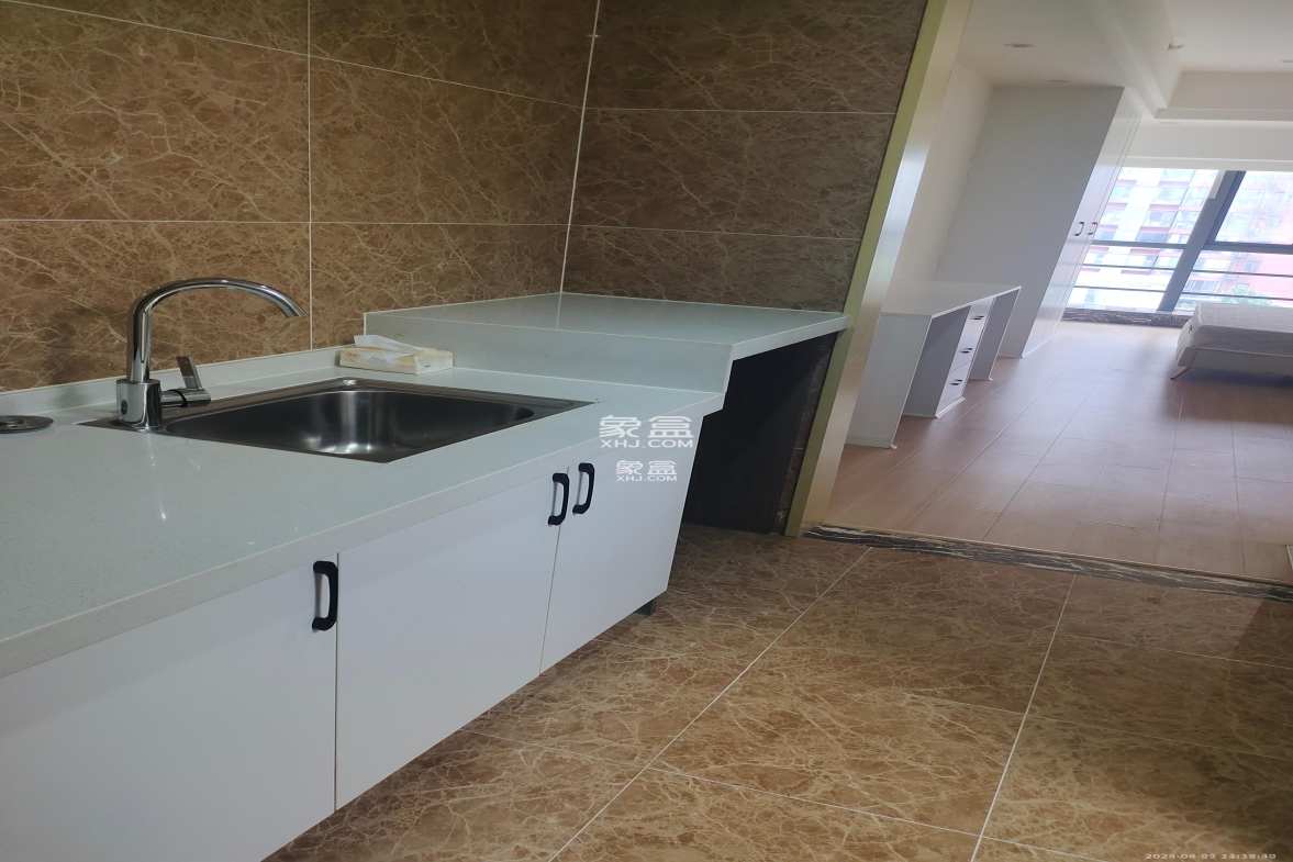 泊富公寓(泊富国际广场)  1室1厅1卫    2600.0元/月 泊富公寓(泊富国际广场)  1室1厅1卫    2600.0元/月室内图