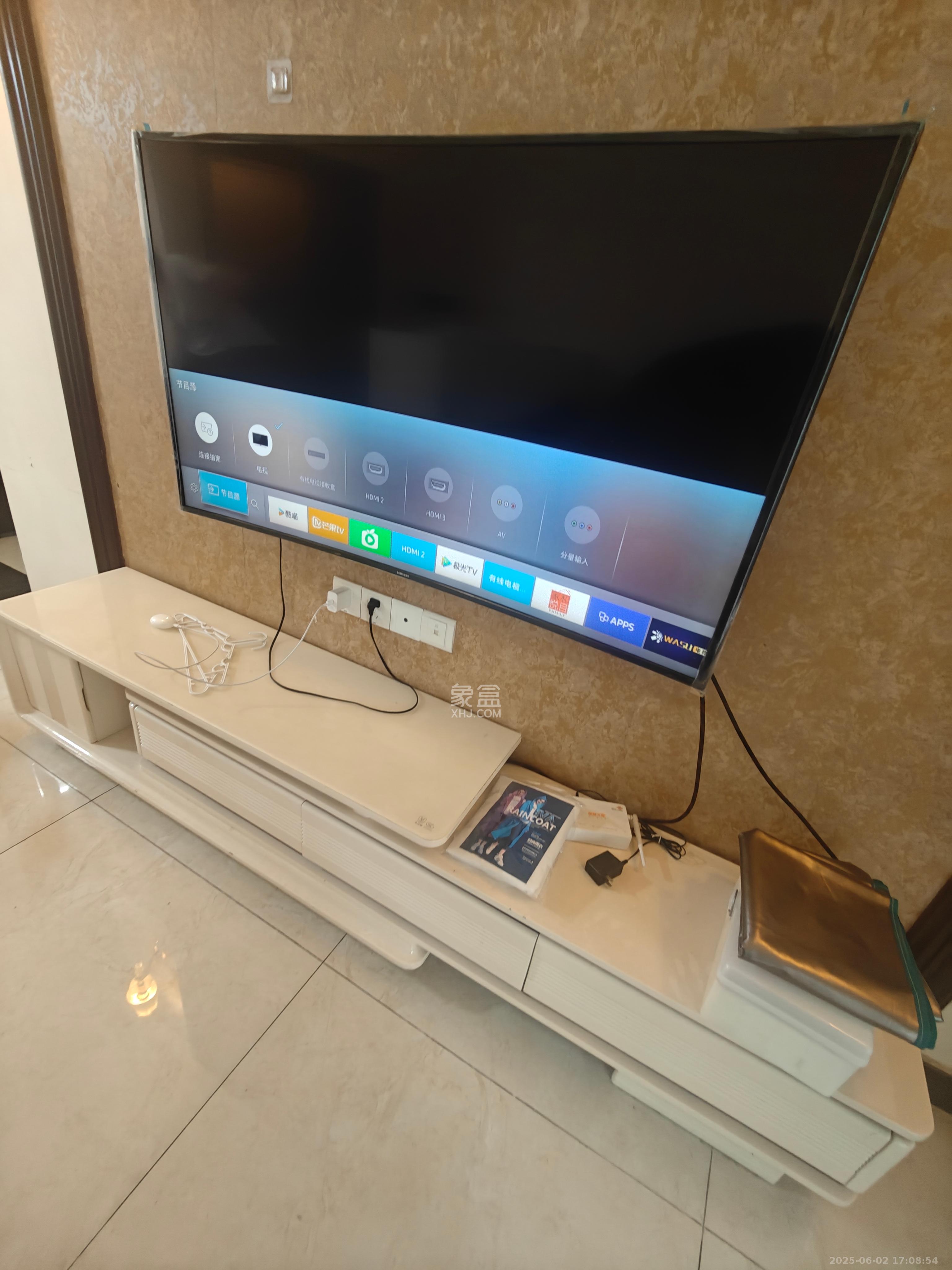 恒大雅苑  3室2厅2卫   3500.00元/月室内图