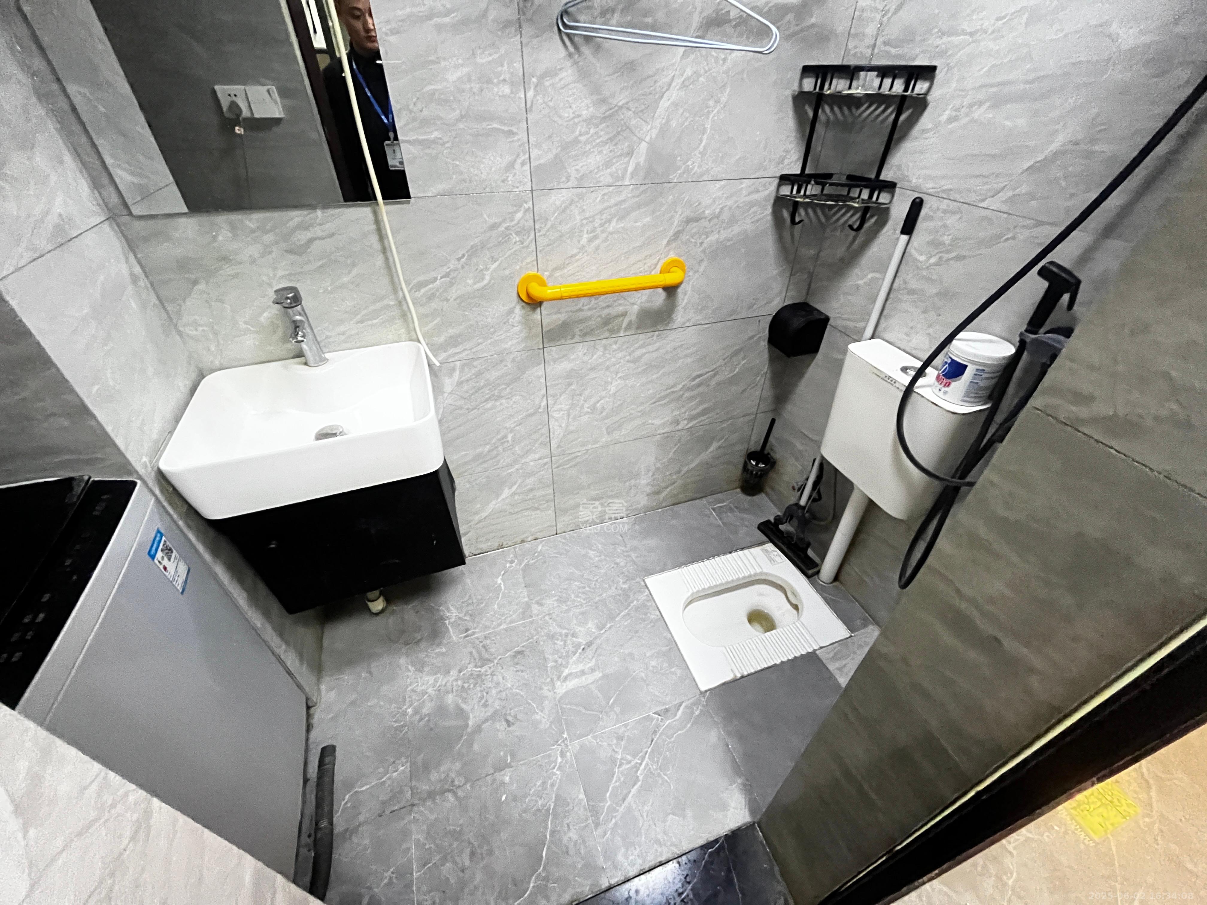 复地星光天地 2室0厅0卫 1600.0元/月 复地星光天地 2室0厅0卫 1600.0元/月室内图