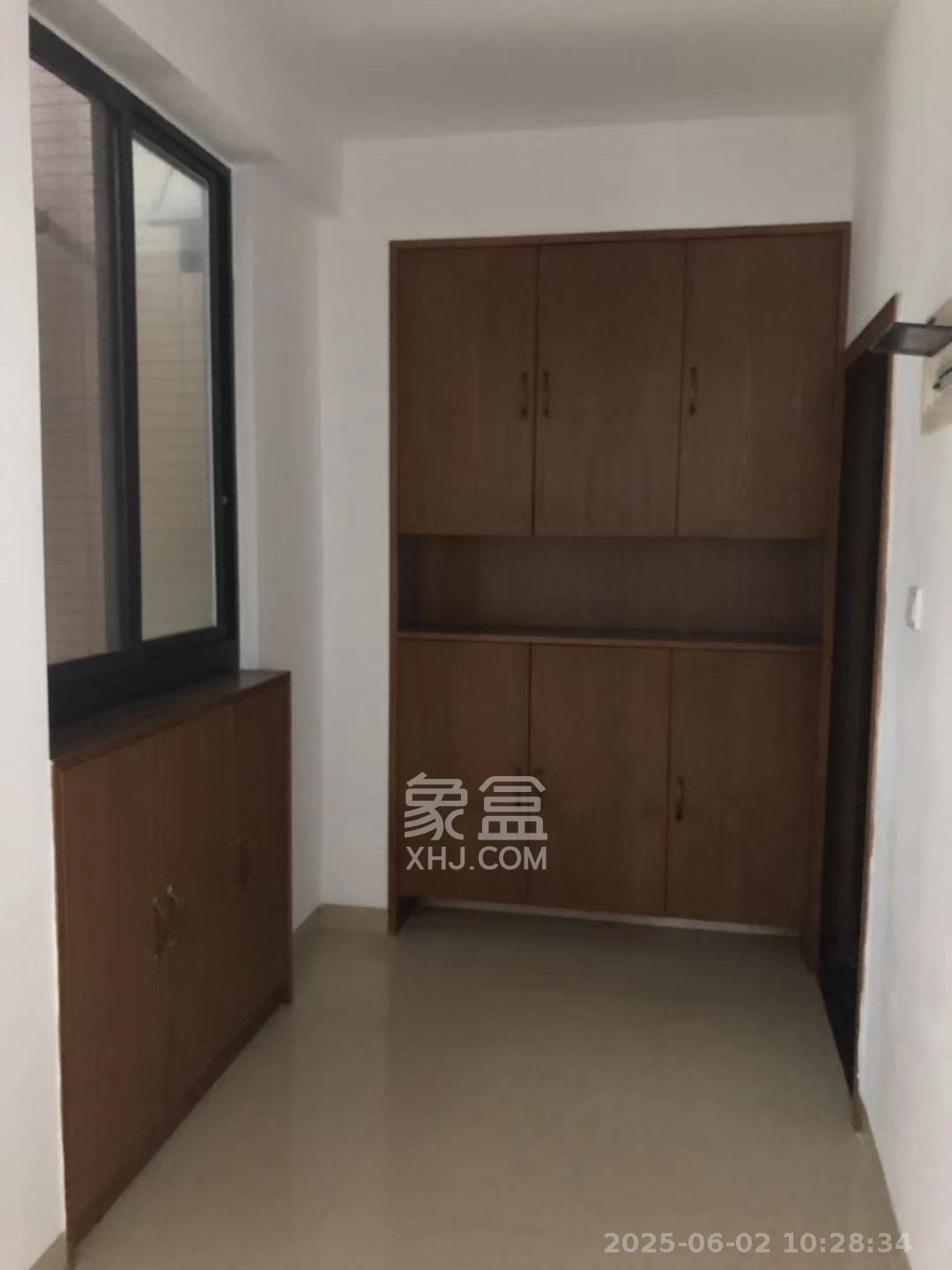长房南屏锦源  2室2厅1卫   1600.00元/月
