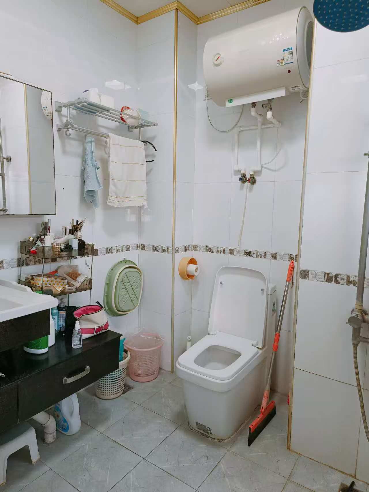 海岸华府 4室2厅2卫 256.0万 海岸华府 4室2厅2卫 256.0万室内图