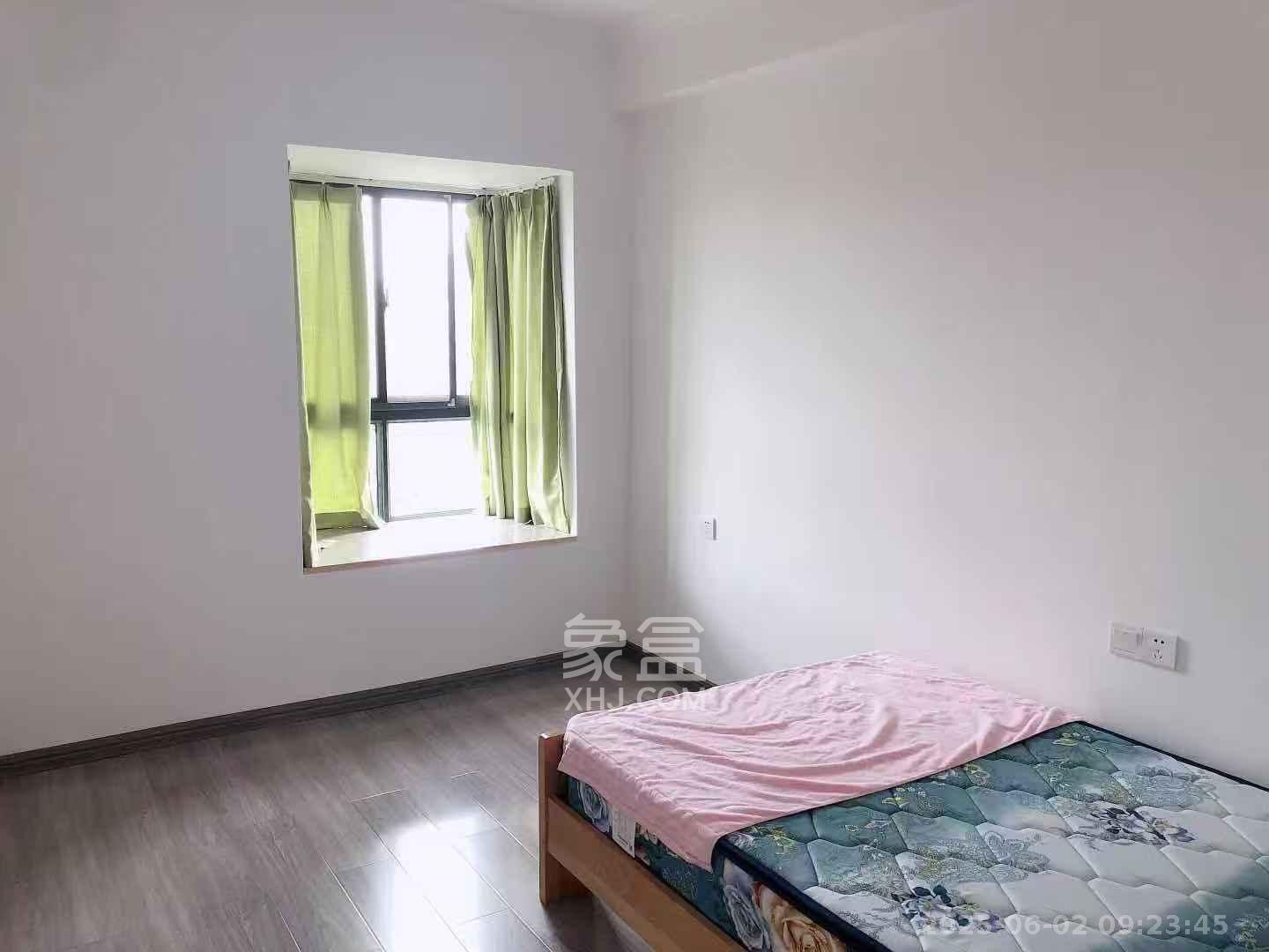 曙光领峰（曙光家园）  3室2厅2卫   3500.00元/月室内图