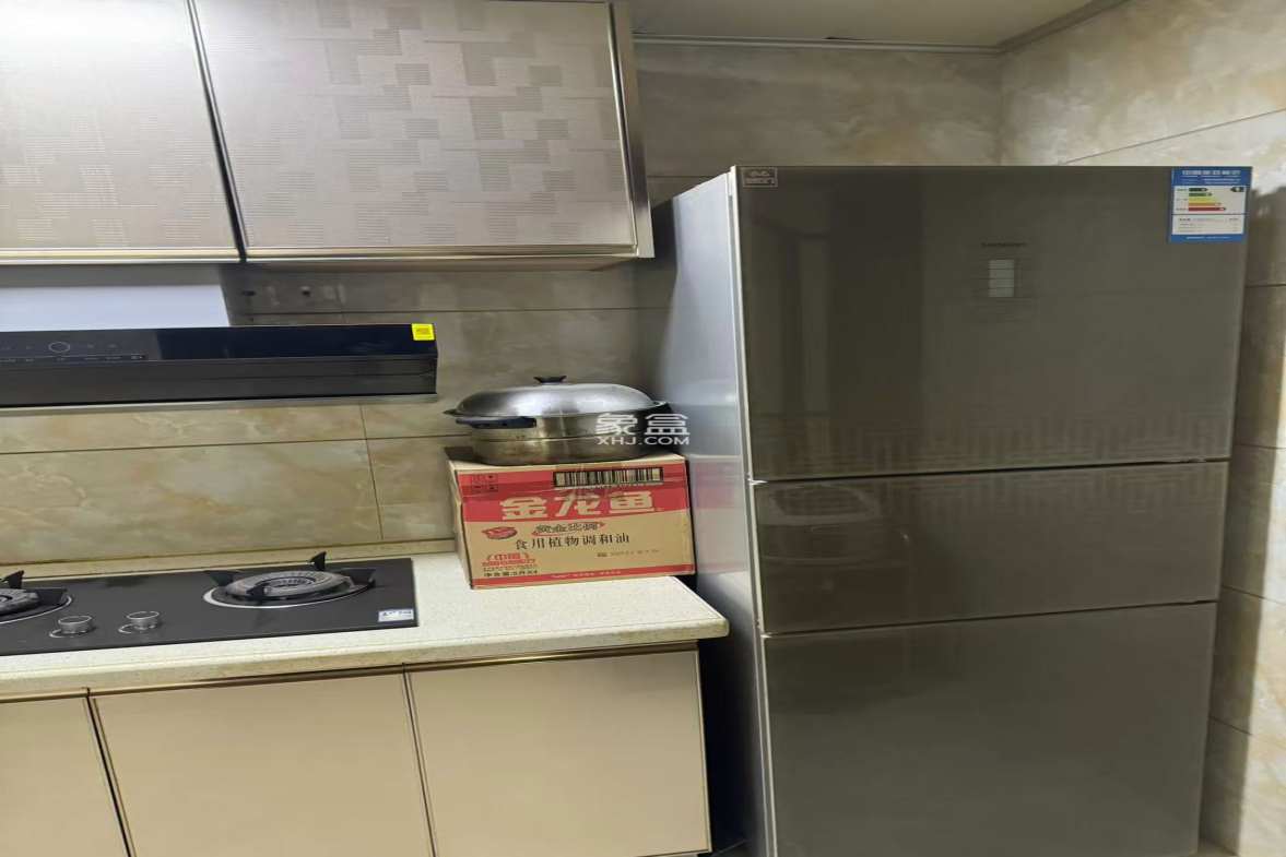 西子莲花 3室2厅1卫 1800.00元/月 西子莲花 3室2厅1卫 1800.00元/月室内图