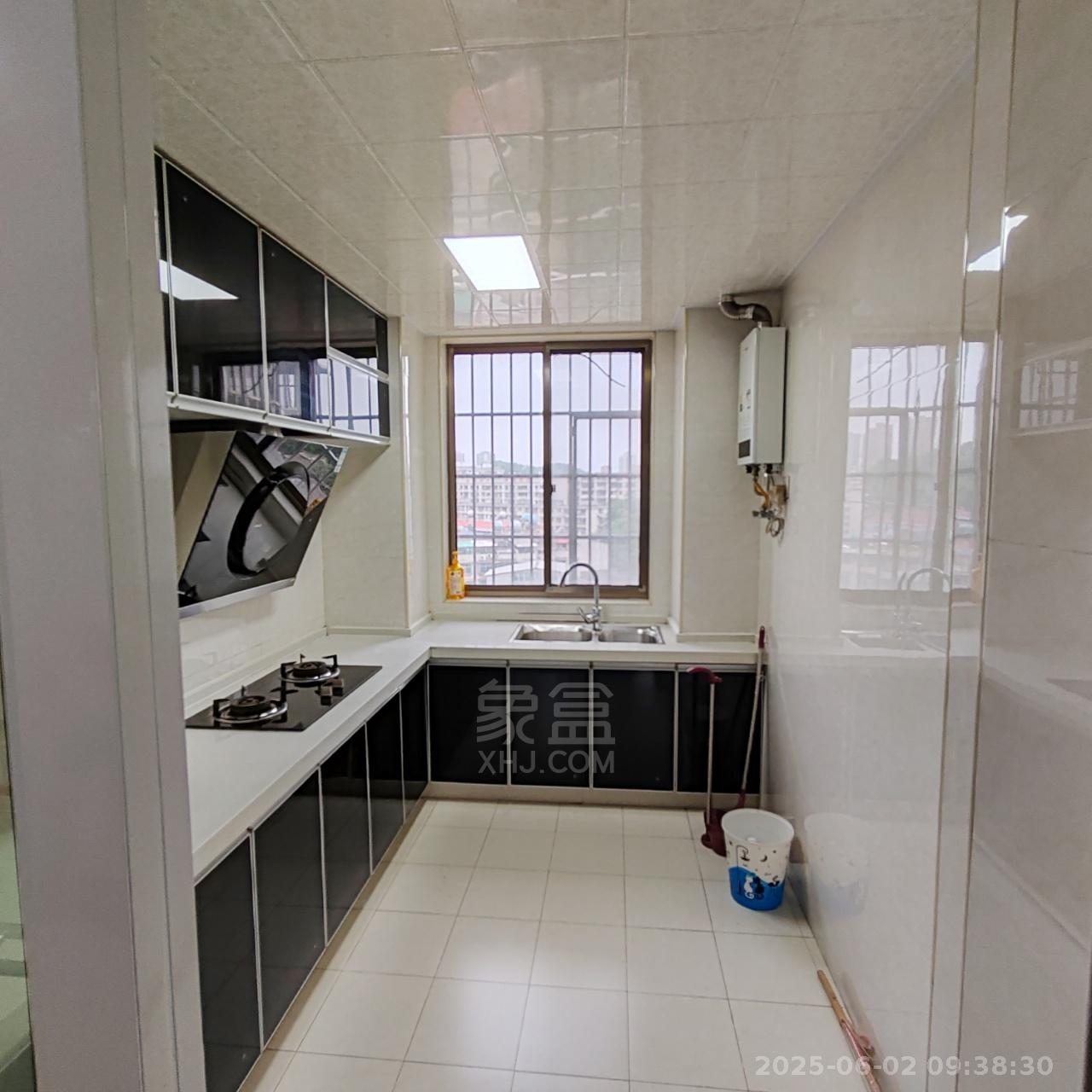 景秀名园 3室2厅2卫 1300.0元/月 景秀名园 3室2厅2卫 1300.0元/月室内图