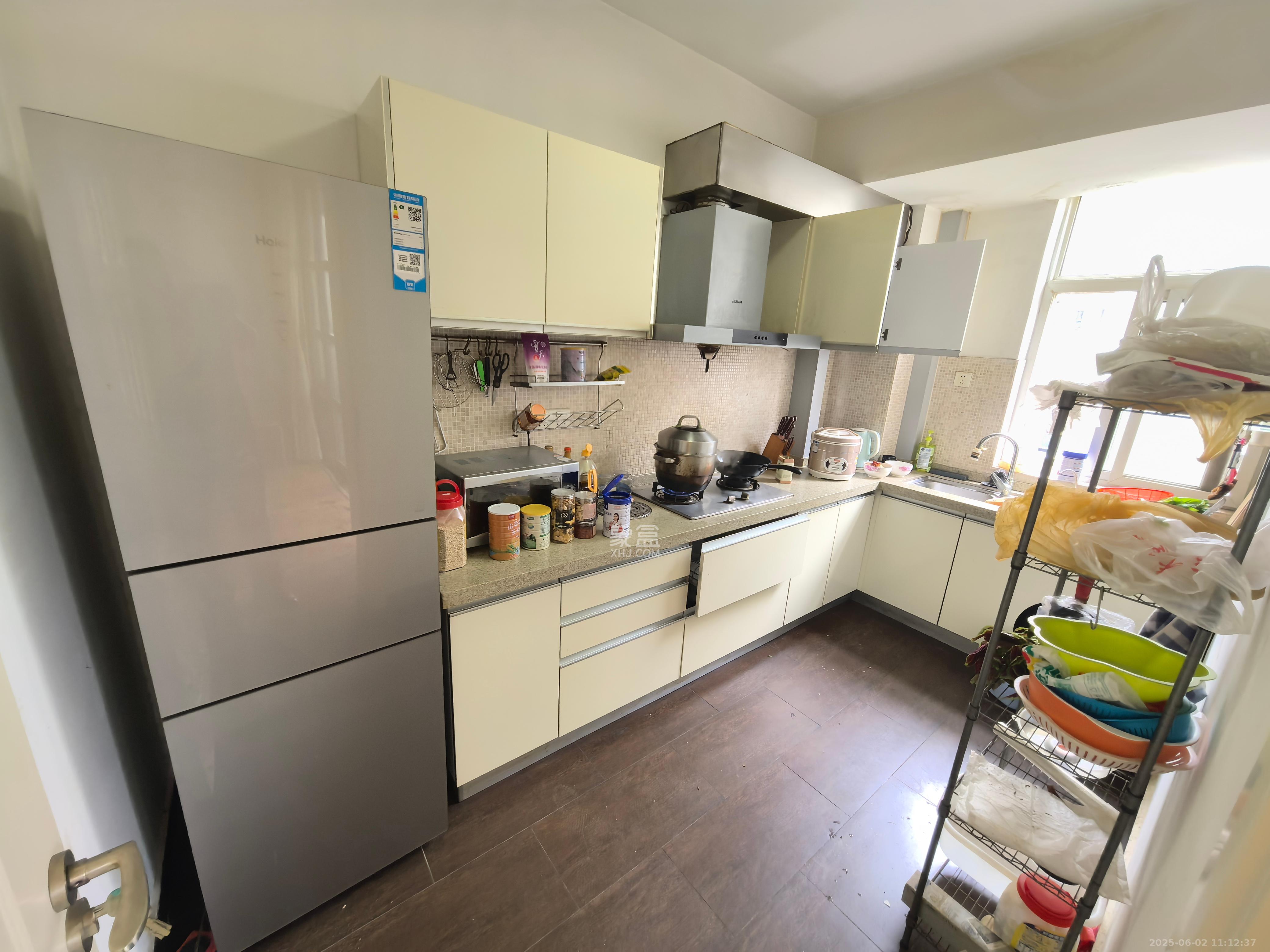 金葳佳园 4室2厅2卫 4000.0元/月 金葳佳园 4室2厅2卫 4000.0元/月室内图