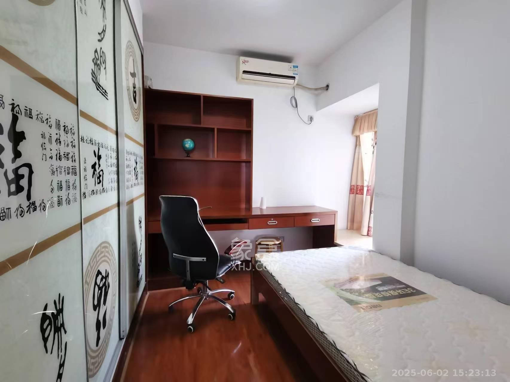 天健芙蓉盛世一期  3室2厅2卫    3400.0元/月 天健芙蓉盛世一期  3室2厅2卫    3400.0元/月室内图