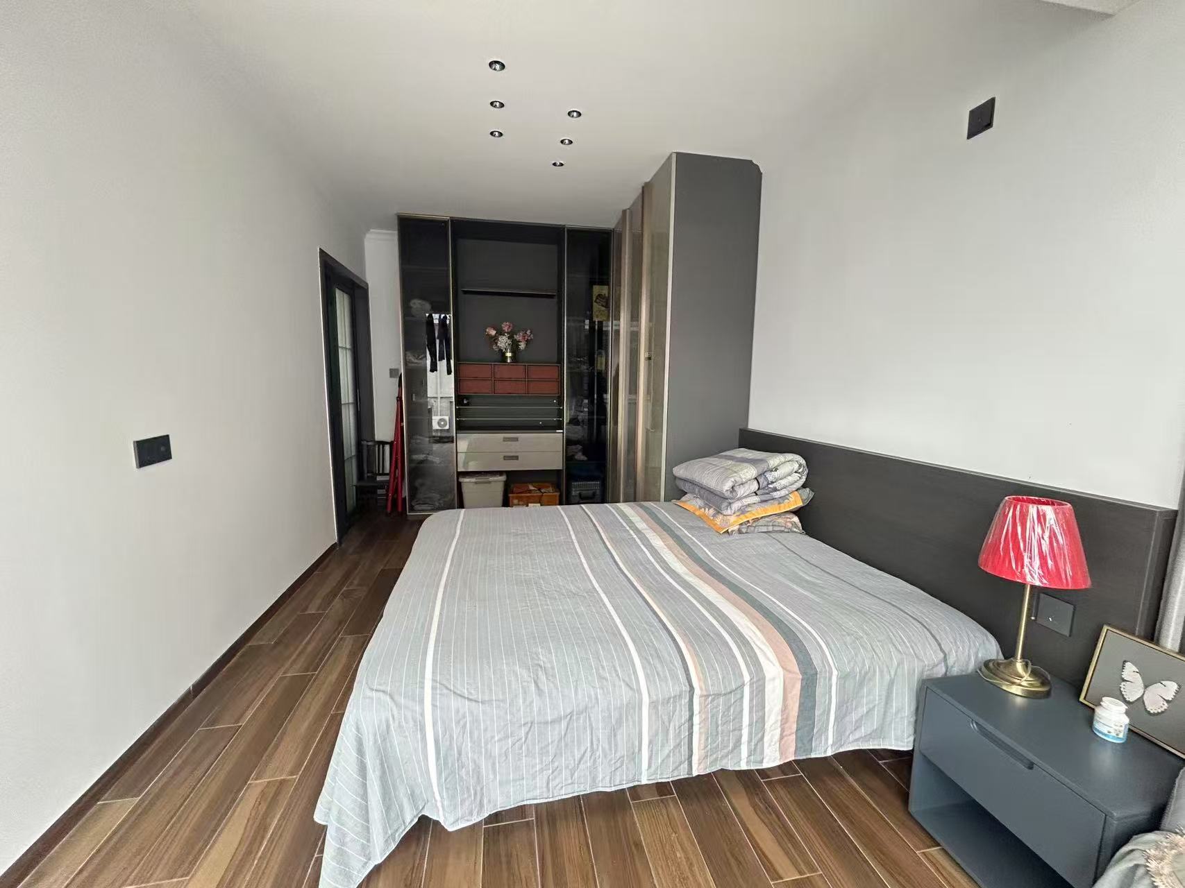 美墅馆魅力城 5室2厅4卫 258.0万 美墅馆魅力城 5室2厅4卫 258.0万室内图