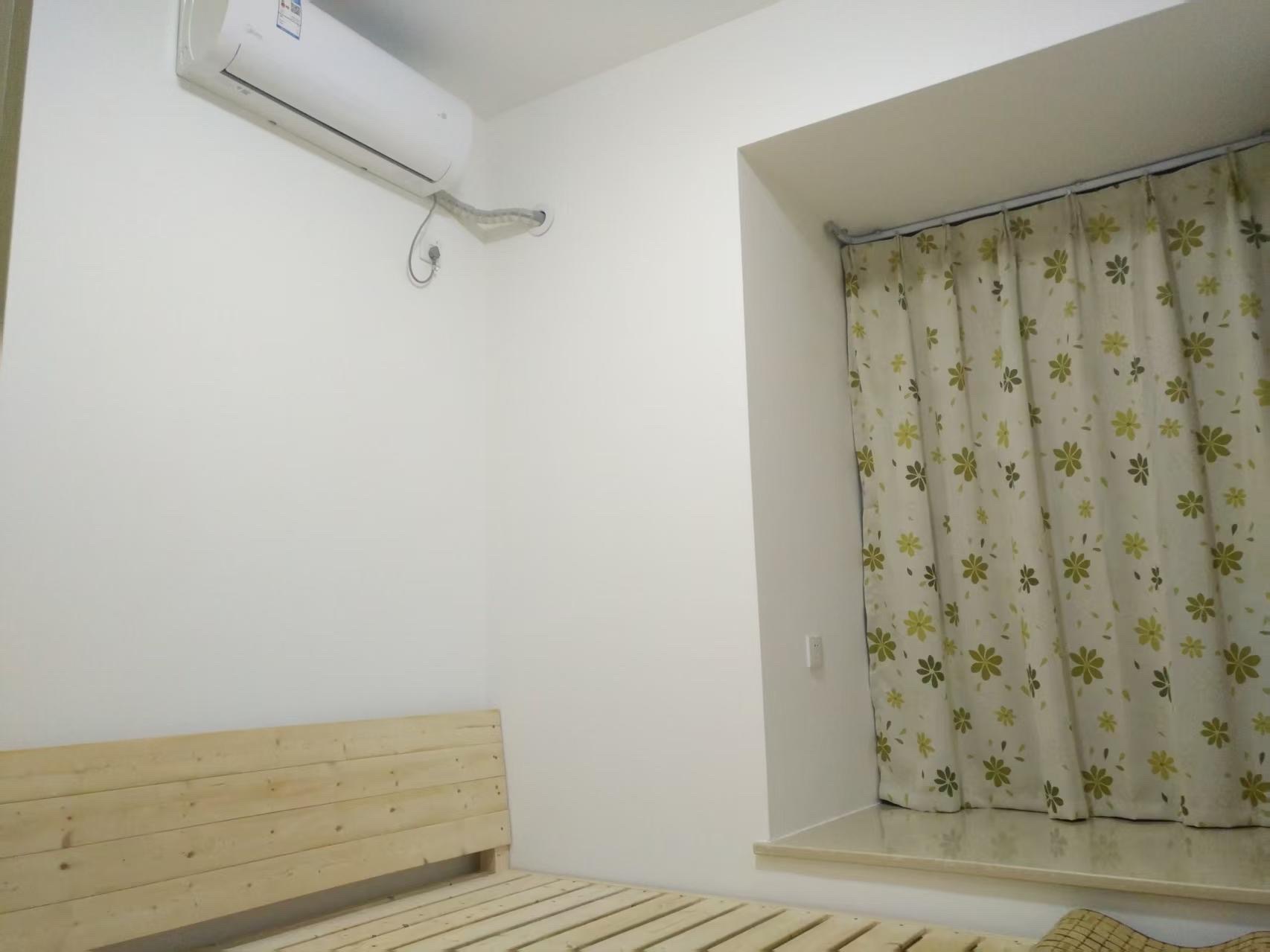 昌茂水木清华  3室2厅1卫    2800.0元/月 昌茂水木清华  3室2厅1卫    2800.0元/月室内图