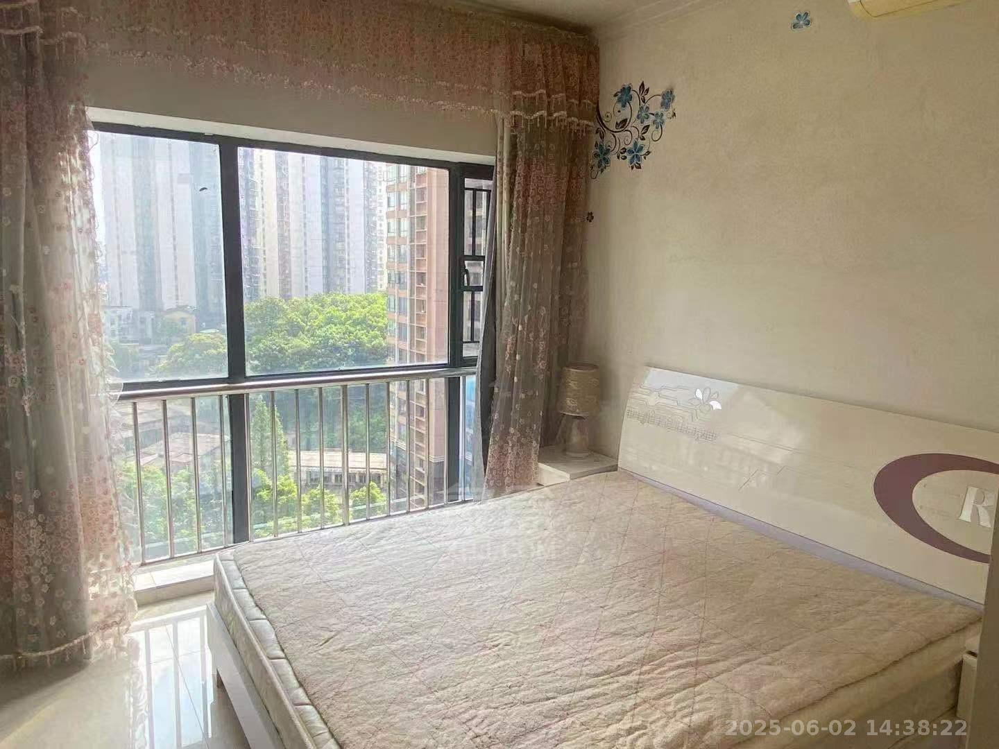 流金岁月-华晨国际  2室2厅1卫   2000.00元/月