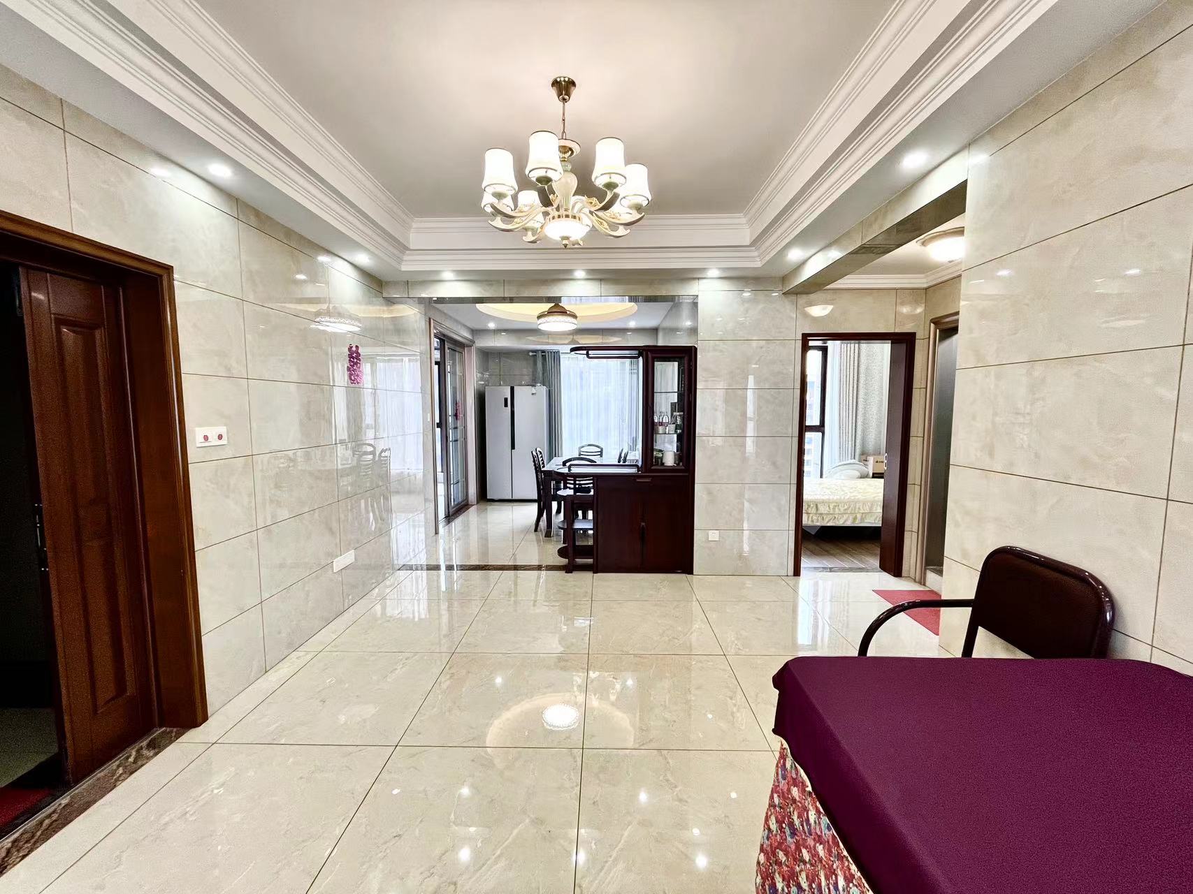 铂金汉宫  3室2厅2卫    81.8万 铂金汉宫  3室2厅2卫    81.8万室内图