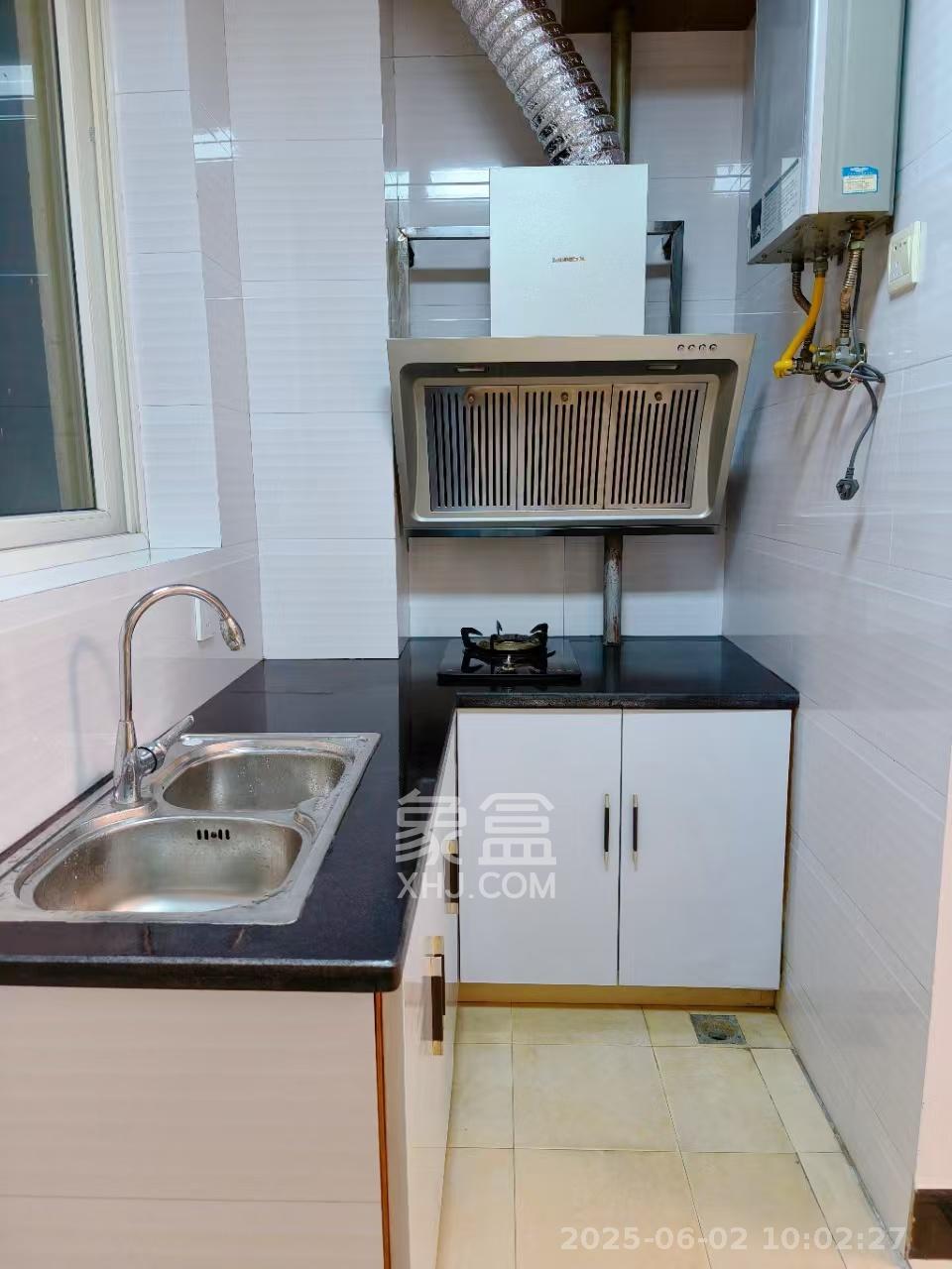 帝景国际  1室0厅1卫    1200.0元/月 帝景国际  1室0厅1卫    1200.0元/月室内图