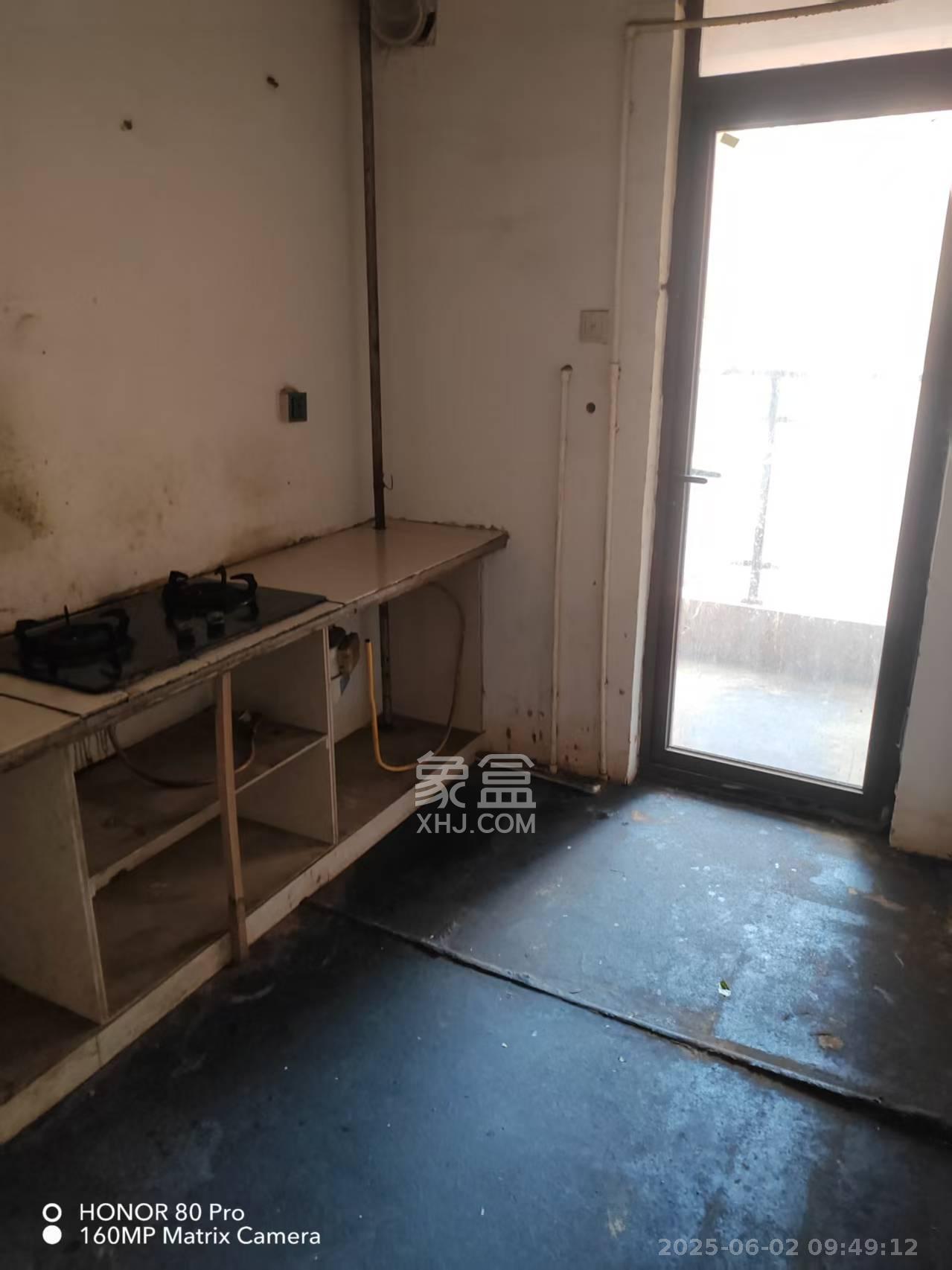 金色溪泉湾 2室2厅1卫 1000.0元/月 金色溪泉湾 2室2厅1卫 1000.0元/月室内图