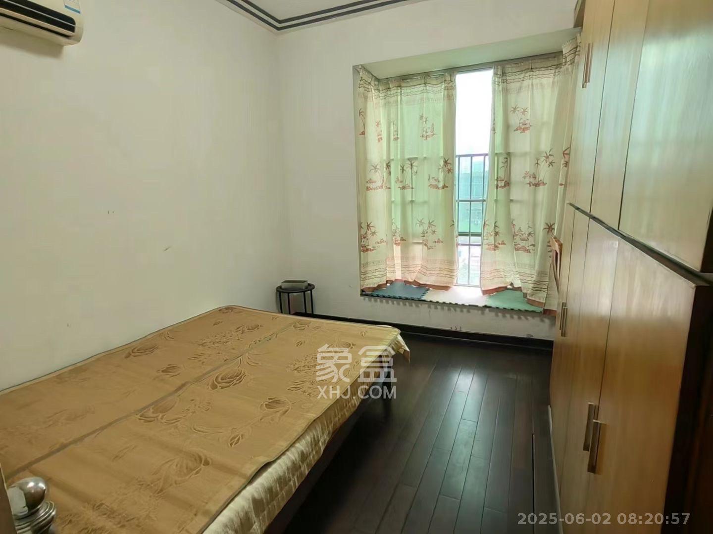 颐美园 3室2厅1卫 2800.0元/月 颐美园 3室2厅1卫 2800.0元/月室内图