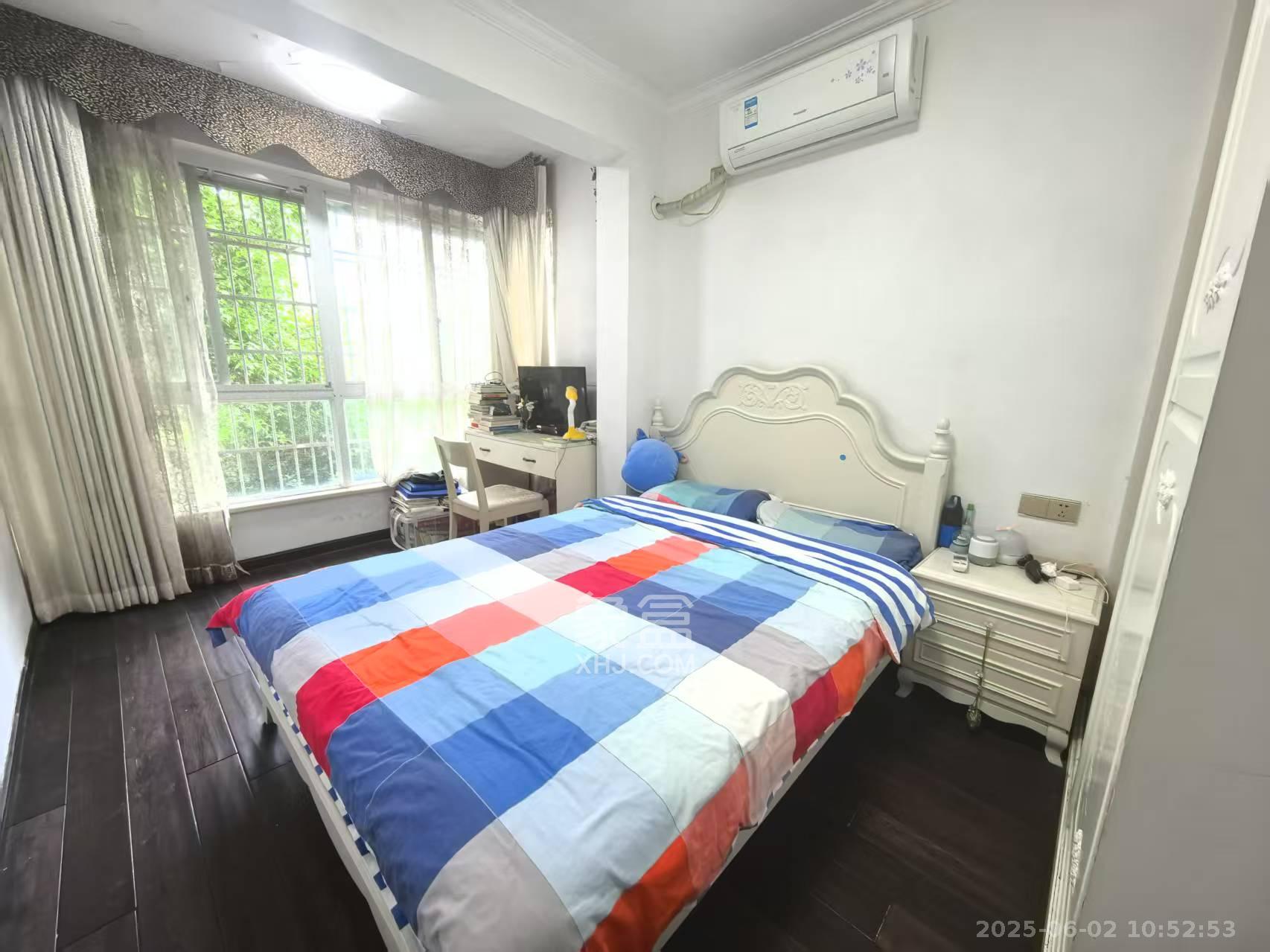 万国城(当代满庭春MOMA)二期 3室2厅2卫 3200.0元/月 万国城(当代满庭春MOMA)二期 3室2厅2卫 3200.0元/月室内图