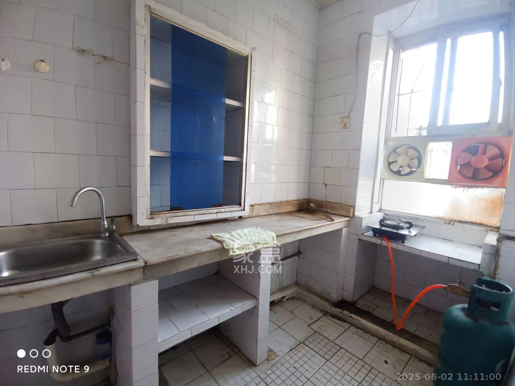 桂花路铁建宿舍 2室1厅1卫 1100.0元/月 桂花路铁建宿舍 2室1厅1卫 1100.0元/月室内图