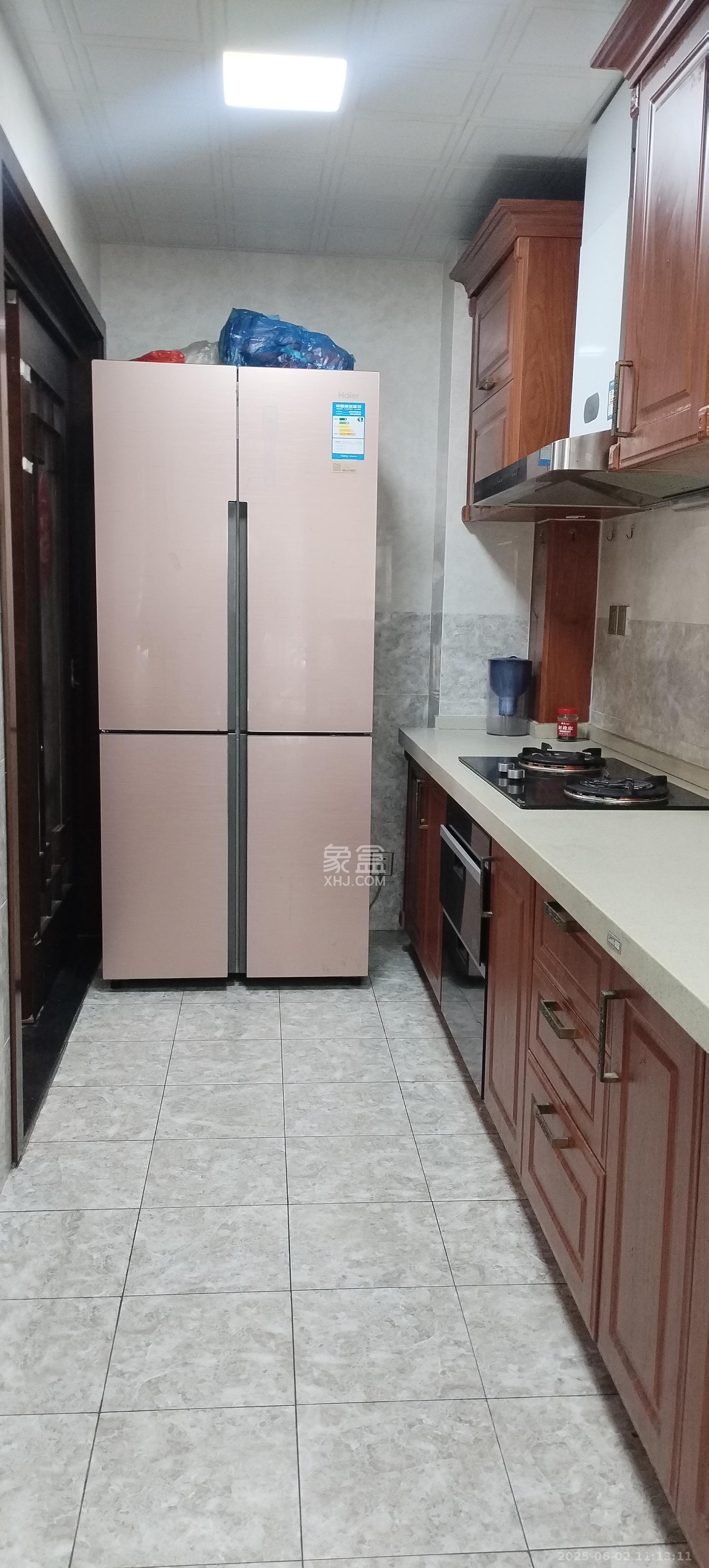 北辰三角洲E3区  3室2厅2卫   3400.00元/月室内图