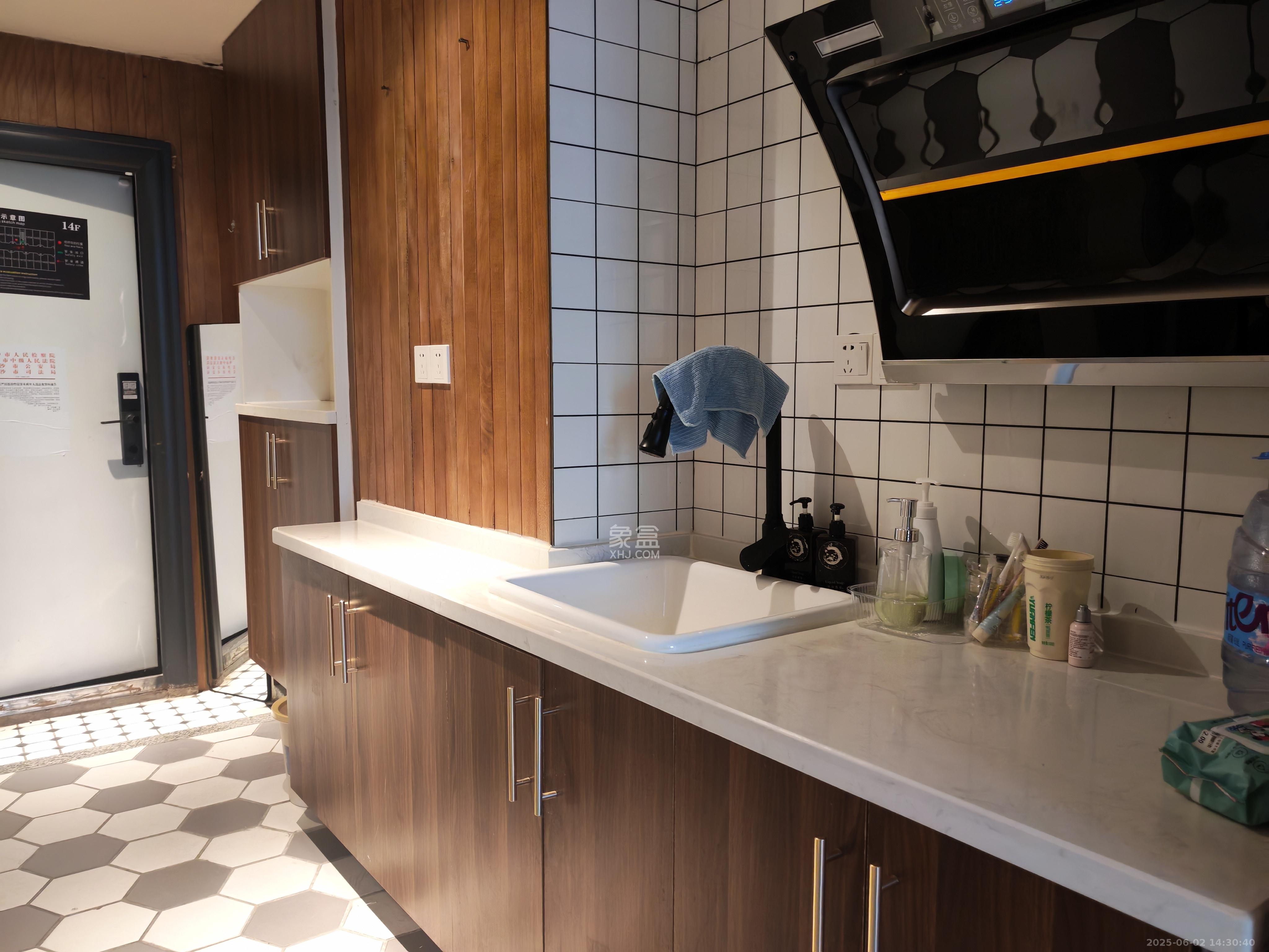 宇成朝阳广场 1室1厅1卫 2000.0元/月 宇成朝阳广场 1室1厅1卫 2000.0元/月室内图