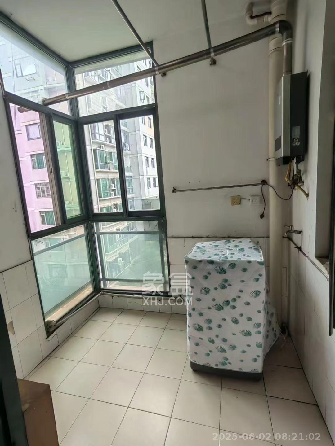 颐美园 3室2厅1卫 2800.0元/月 颐美园 3室2厅1卫 2800.0元/月室内图