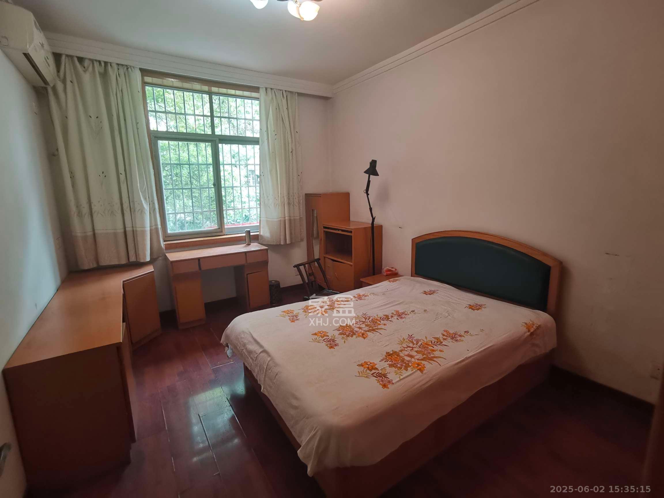 红旗区一片 3室1厅1卫 1900.0元/月 红旗区一片 3室1厅1卫 1900.0元/月室内图