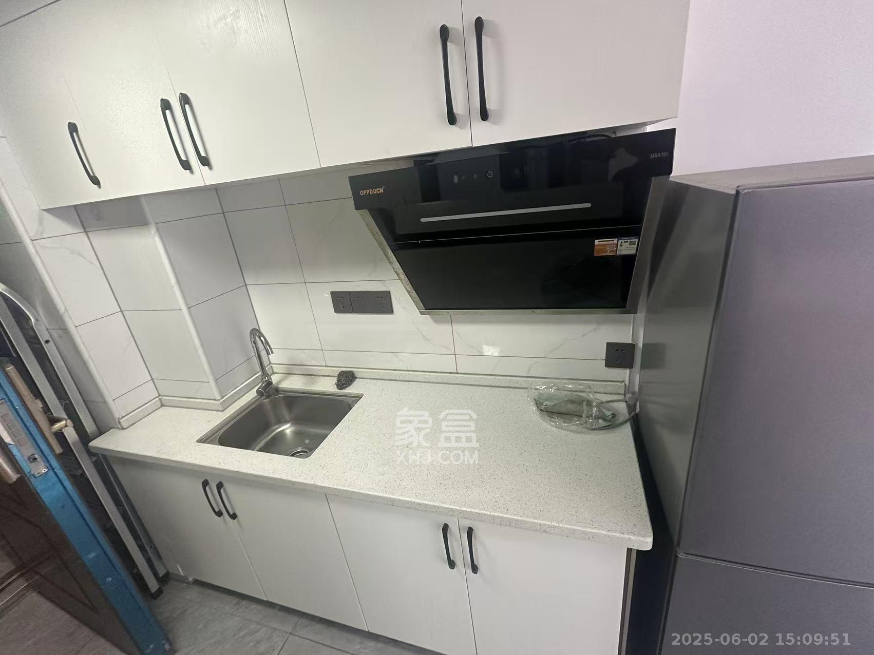 梅溪湖金茂湾 2室1厅1卫 2200.0元/月 梅溪湖金茂湾 2室1厅1卫 2200.0元/月室内图