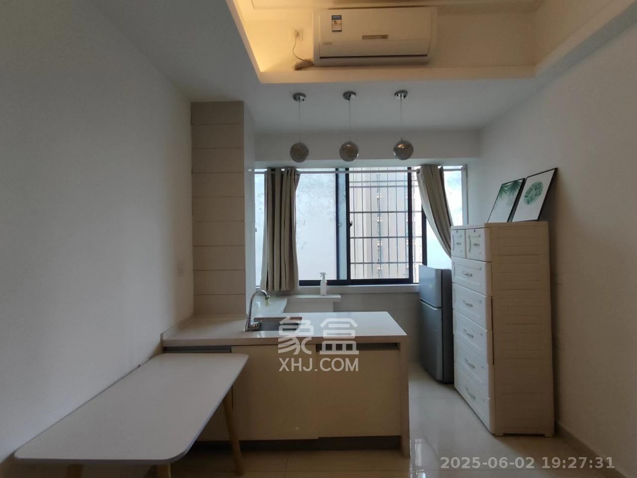 佐佑大厦  1室1厅1卫   880.00元/月室内图
