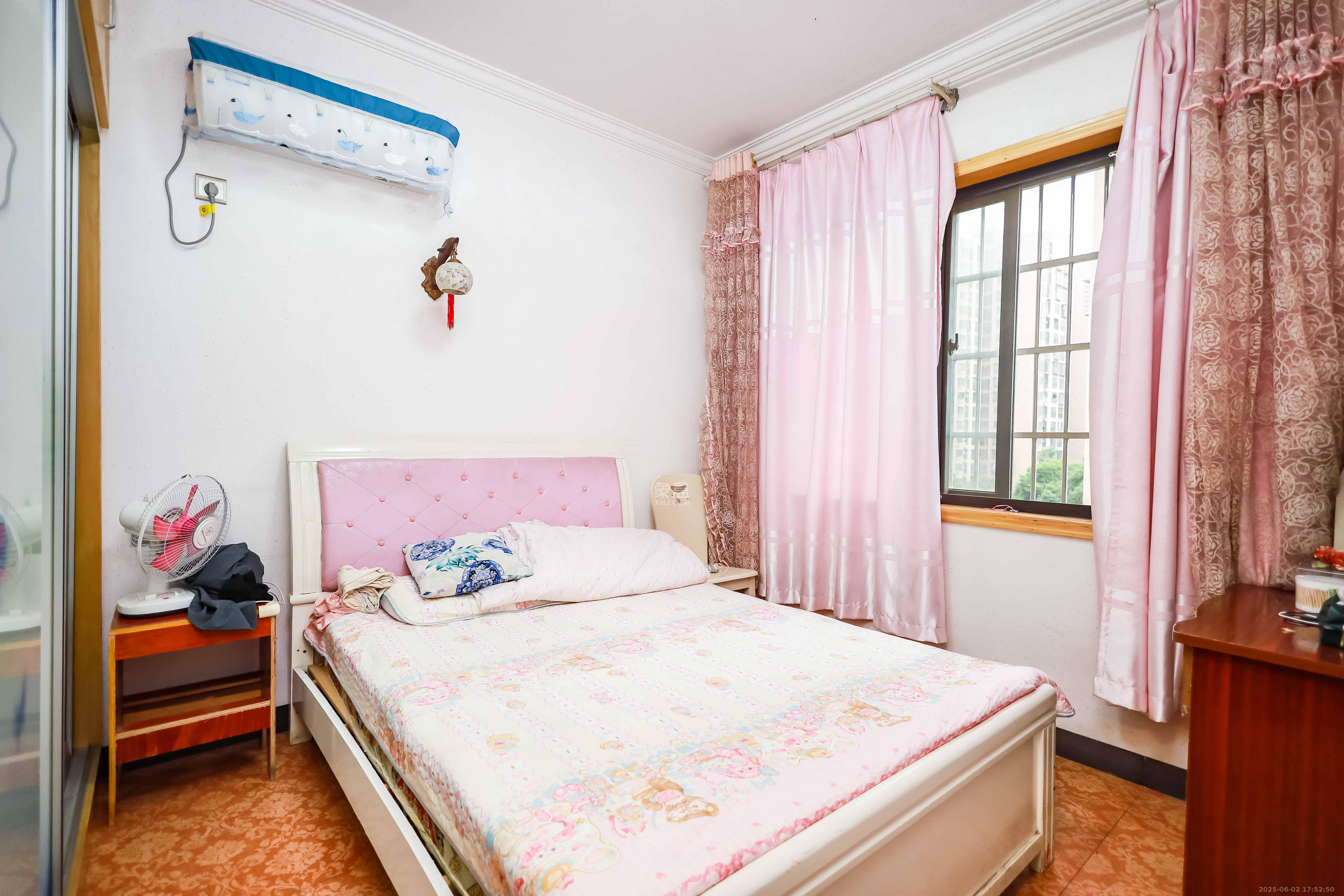 华龙家园(和泰家园) 2室1厅1卫 46.0万 华龙家园(和泰家园) 2室1厅1卫 46.0万卧室