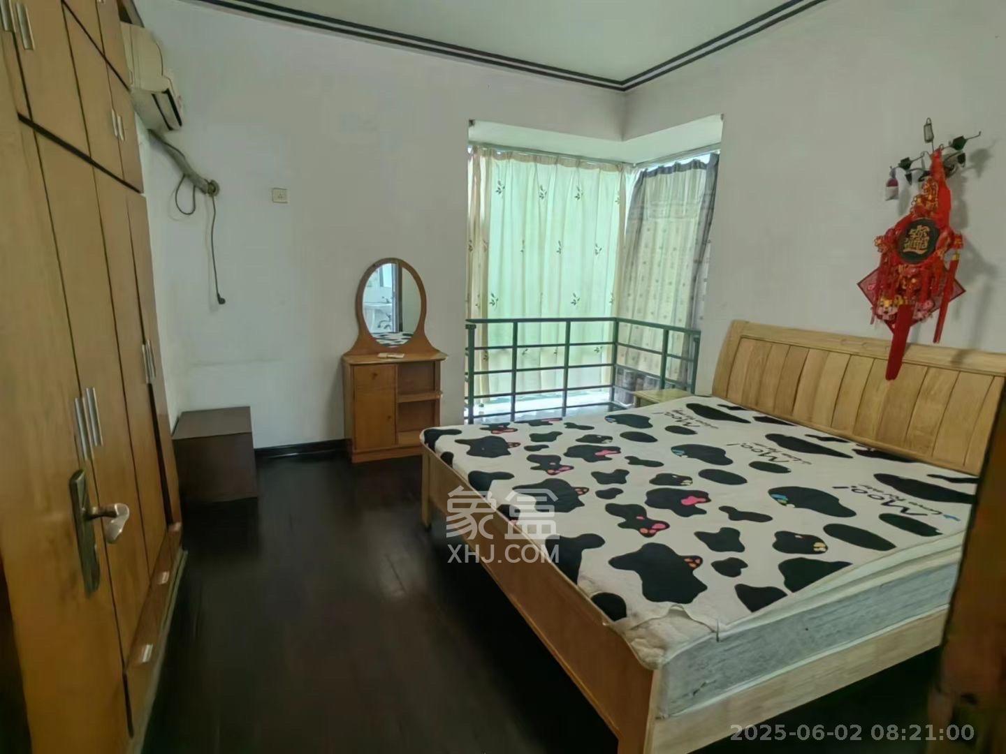 颐美园 3室2厅1卫 2800.0元/月 颐美园 3室2厅1卫 2800.0元/月室内图