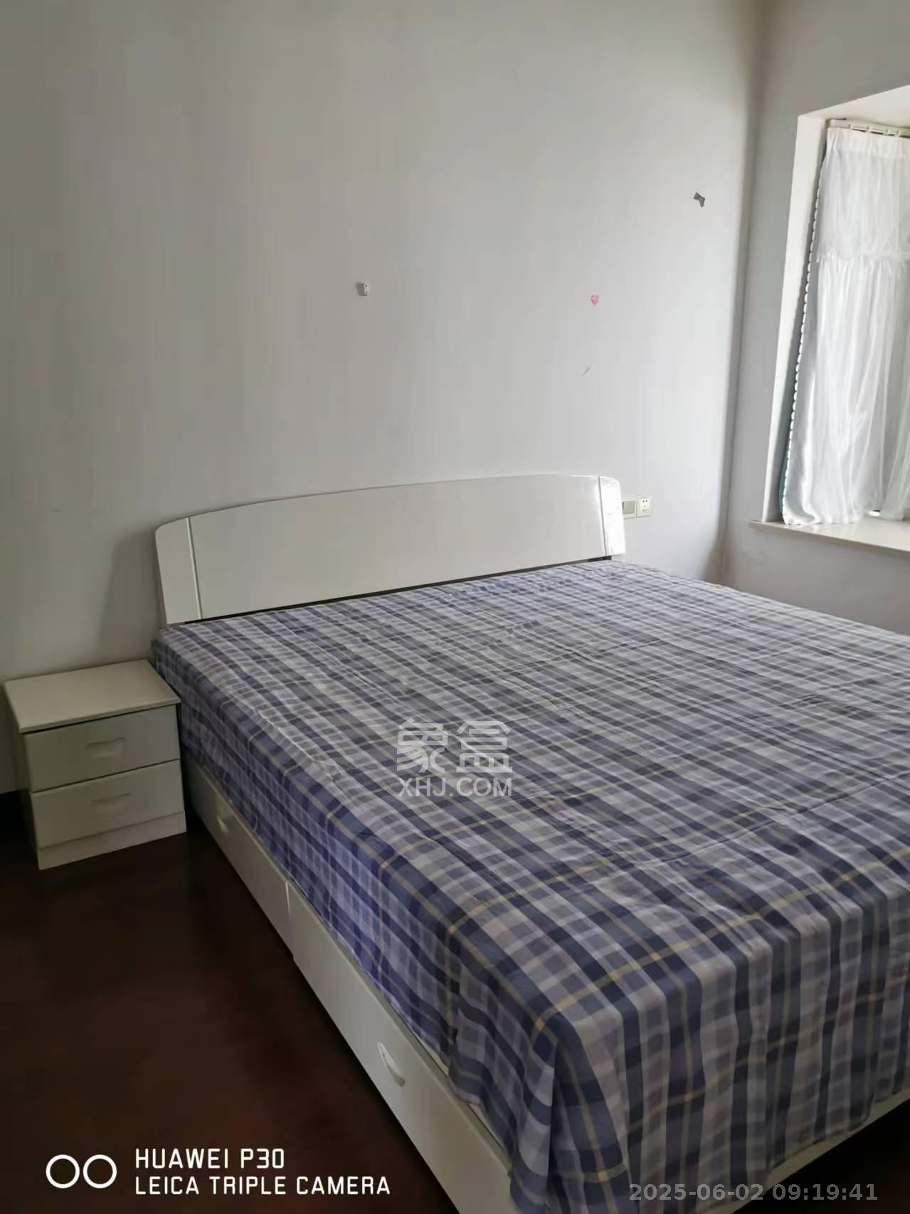 曙光领峰(曙光家园) 1室1厅1卫 2000.0元/月 曙光领峰(曙光家园) 1室1厅1卫 2000.0元/月室内图