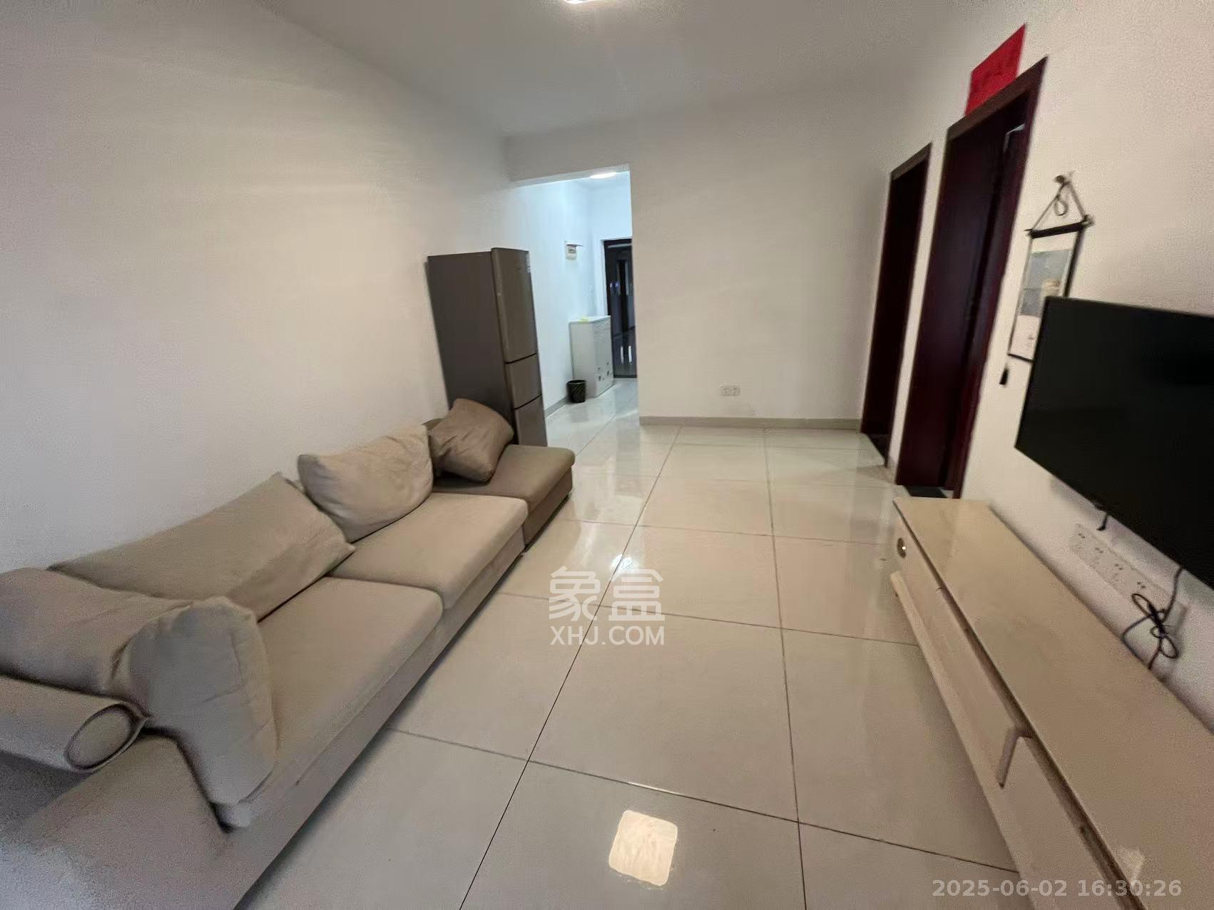 新新花园 2室1厅1卫 2000.0元/月 新新花园 2室1厅1卫 2000.0元/月室内图