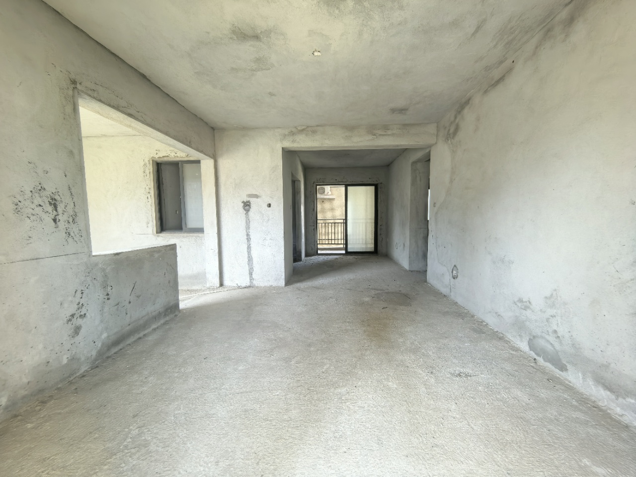 五源河公寓B区 3室2厅2卫 169.0万 五源河公寓B区 3室2厅2卫 169.0万室内图