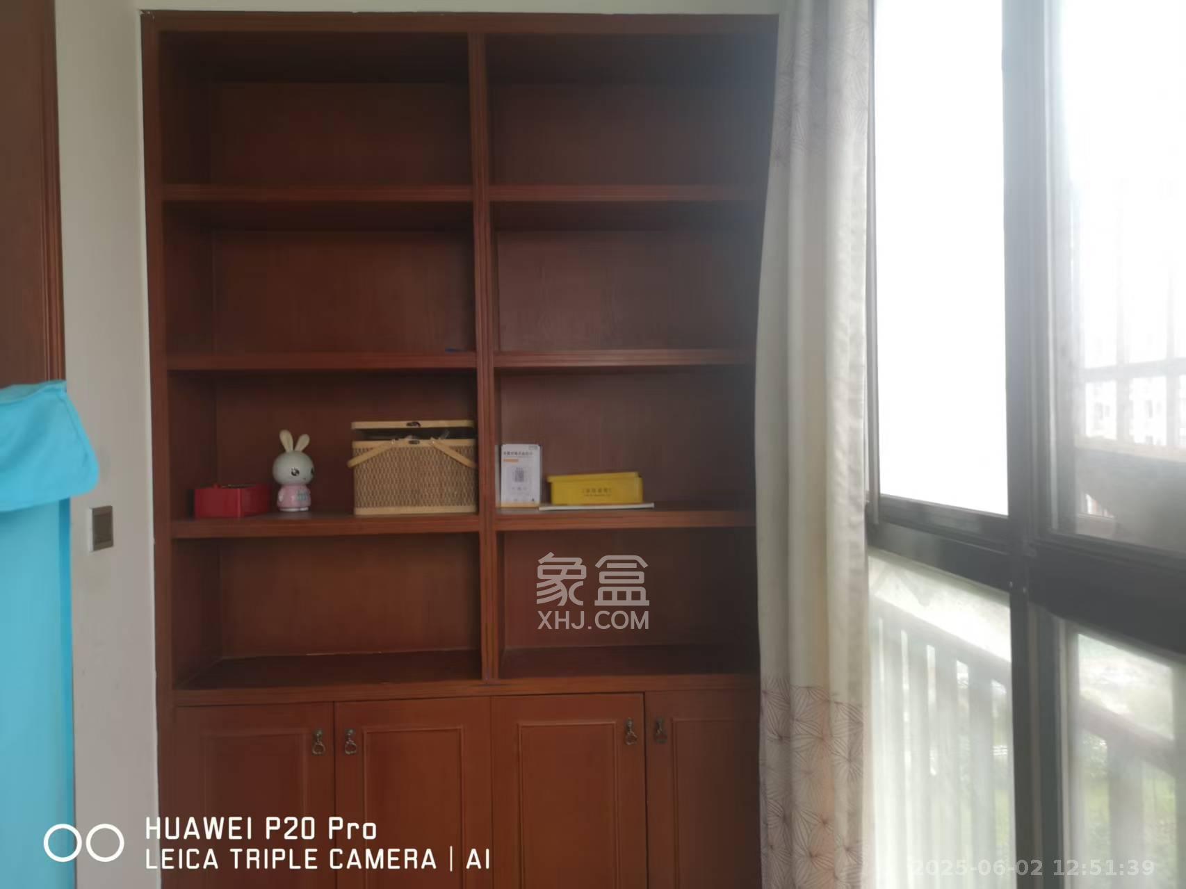 蟠龙欣苑 3室2厅2卫 2000.0元/月 蟠龙欣苑 3室2厅2卫 2000.0元/月室内图